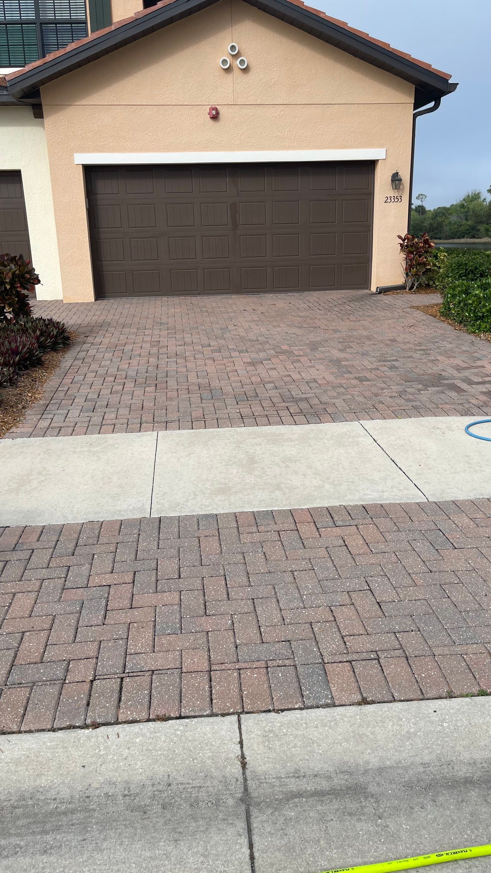 HOA Paver Driveway & Sidewalk Cleaning in Sarasota National, Venice, FL | Sunshine AquaWash by Sunshine AquaWash