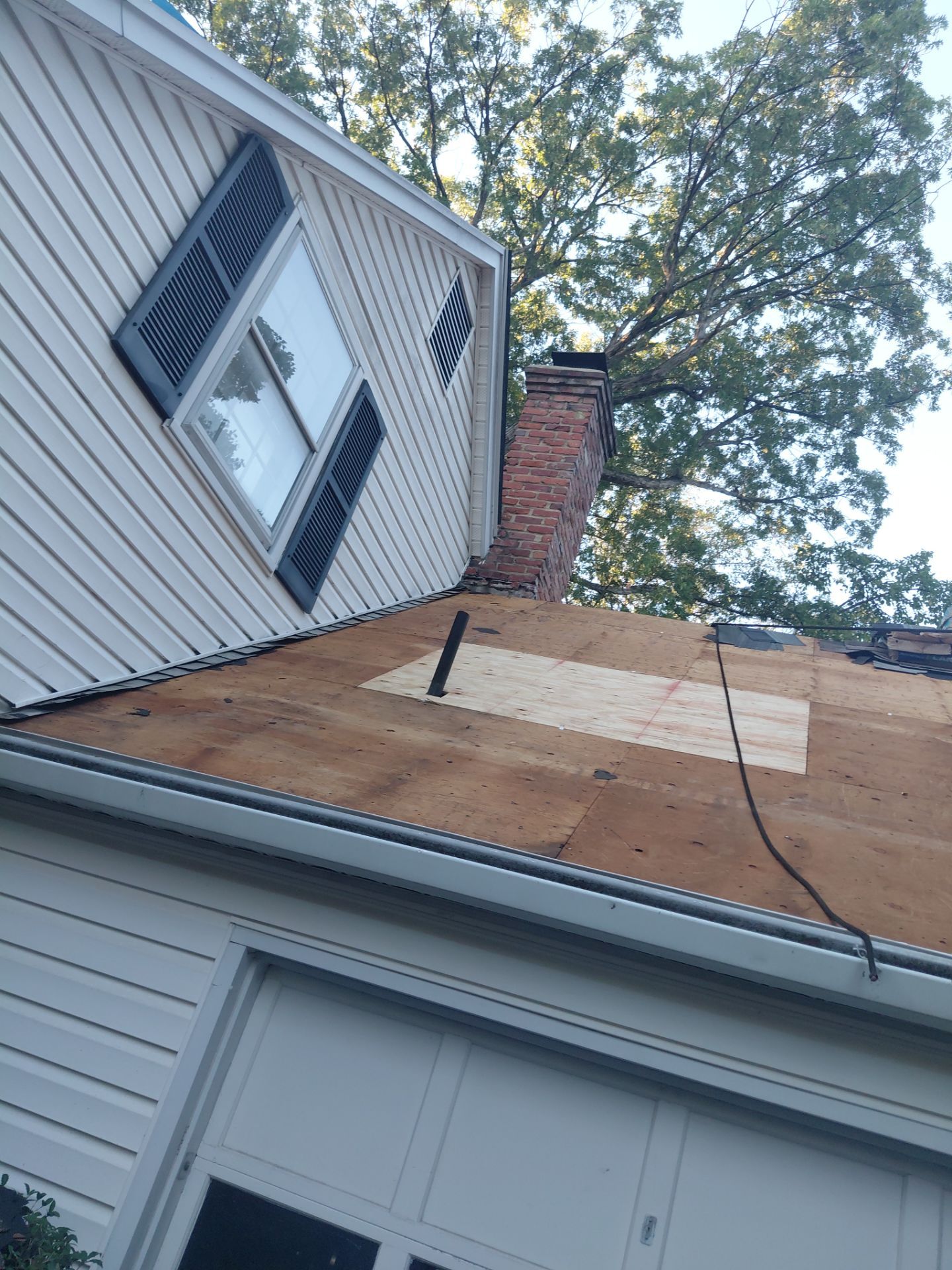 Falls Church: Residential Roof Replacement with CertainTeed Landmark in Moire Black  by RM Banning, Inc.