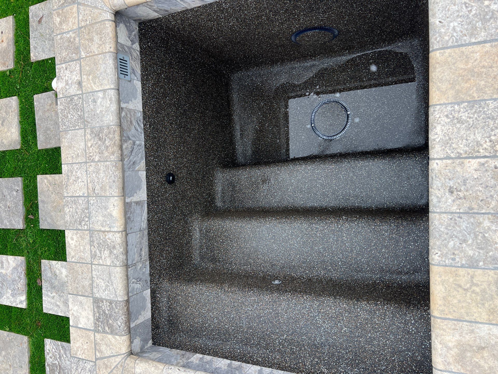 Universal - Black by Olympic Pool Plastering