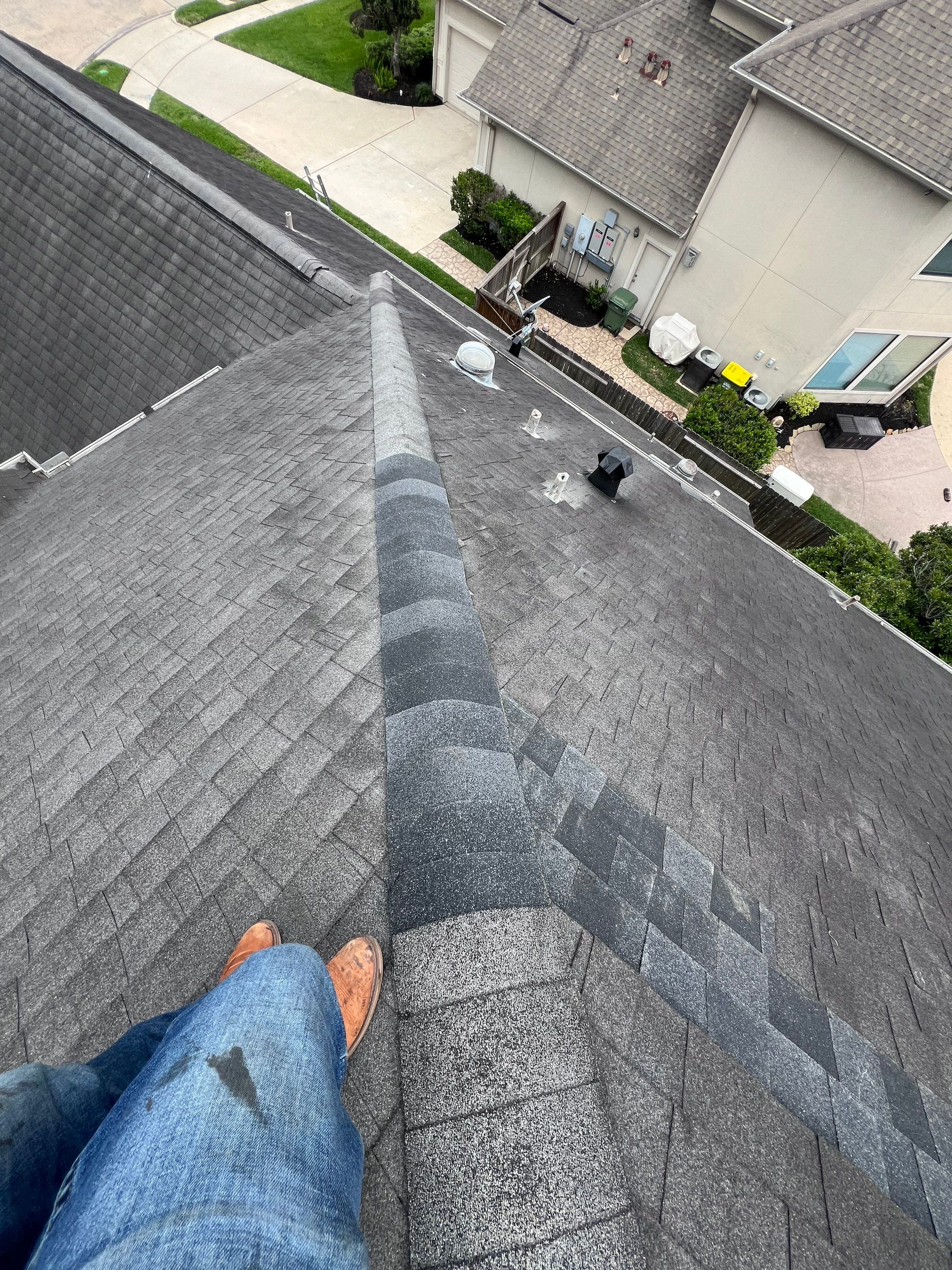 Residential Roofing Repair using Owen's Corning Duration (Lifetime) Shingles by Roof Repair Company