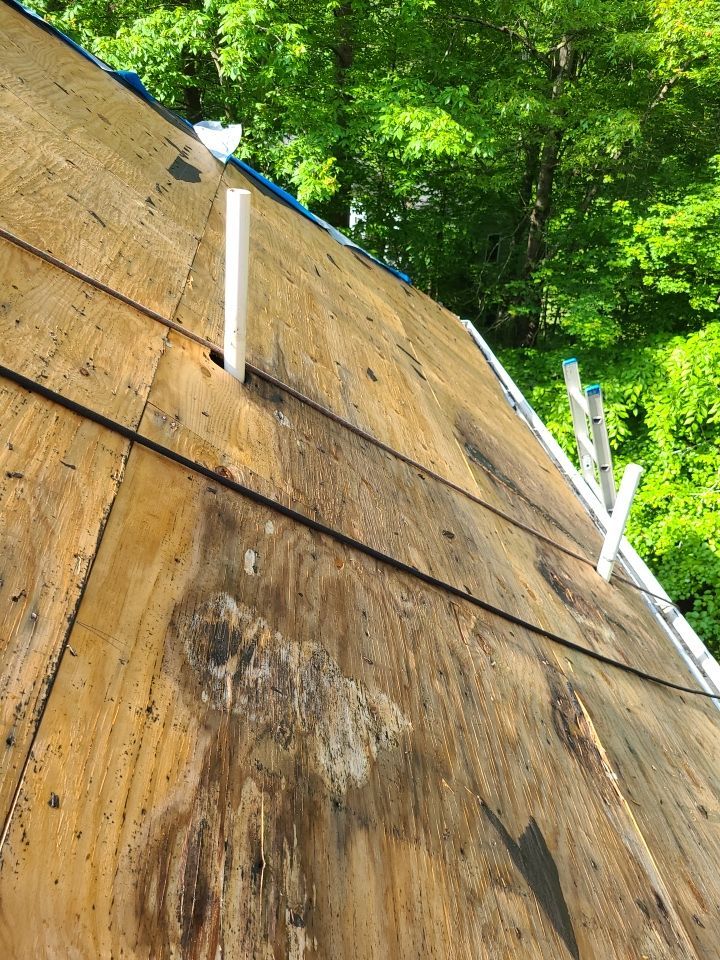 Clifton - CertainTeed Landmark Charcoal Black by RM Banning, Inc.