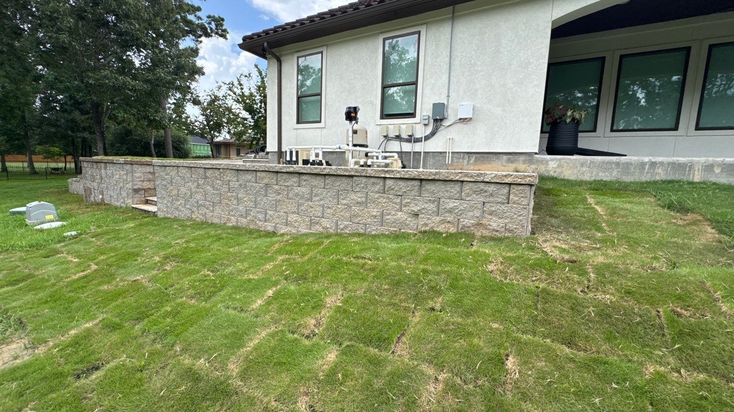 🏡 Duane’s Complete Retainer Wall & Hardscape Walkway by Texas Urban Elements