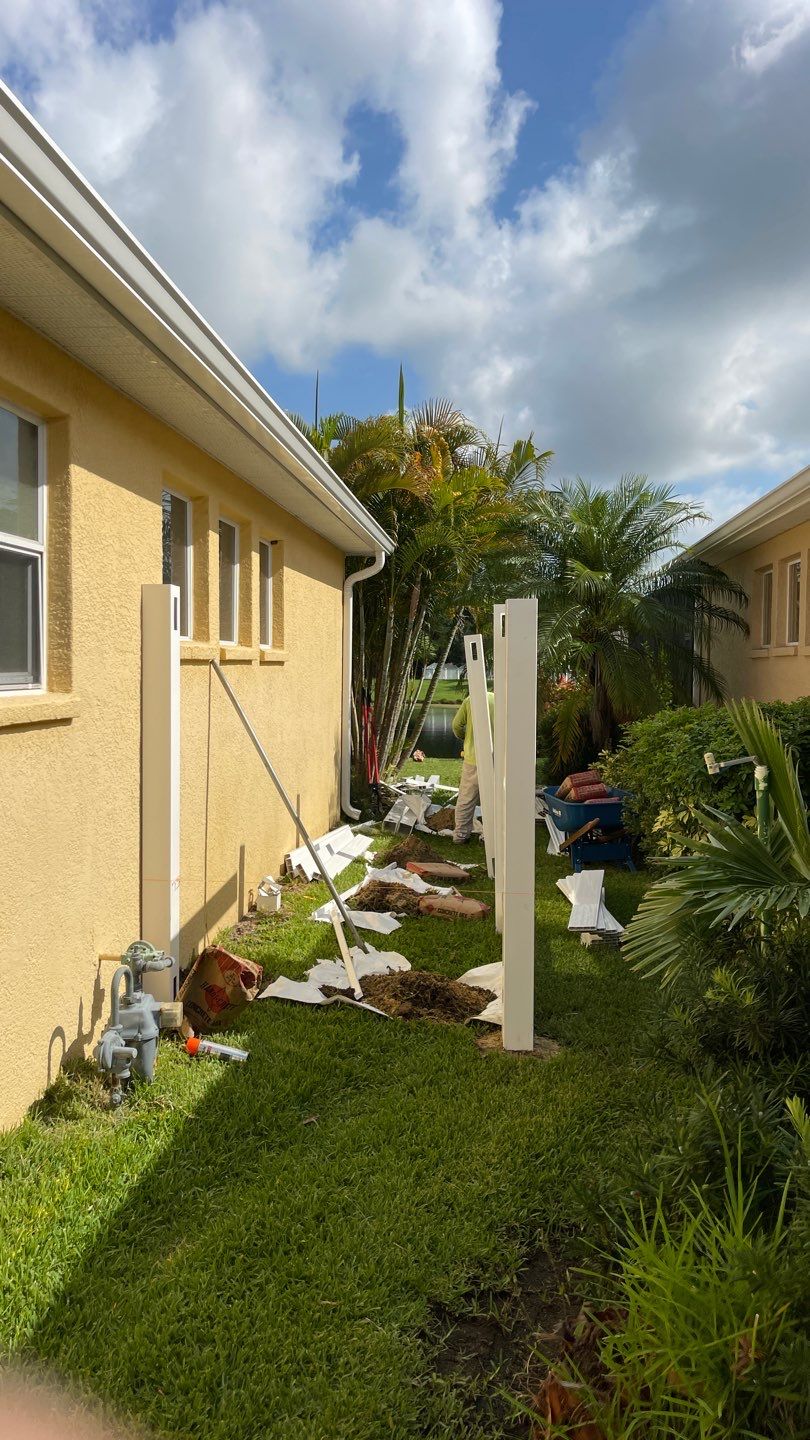 Lakewood Ranch, FL White Vinyl Privacy & Picket Fence by Asap fence and gates, LLC