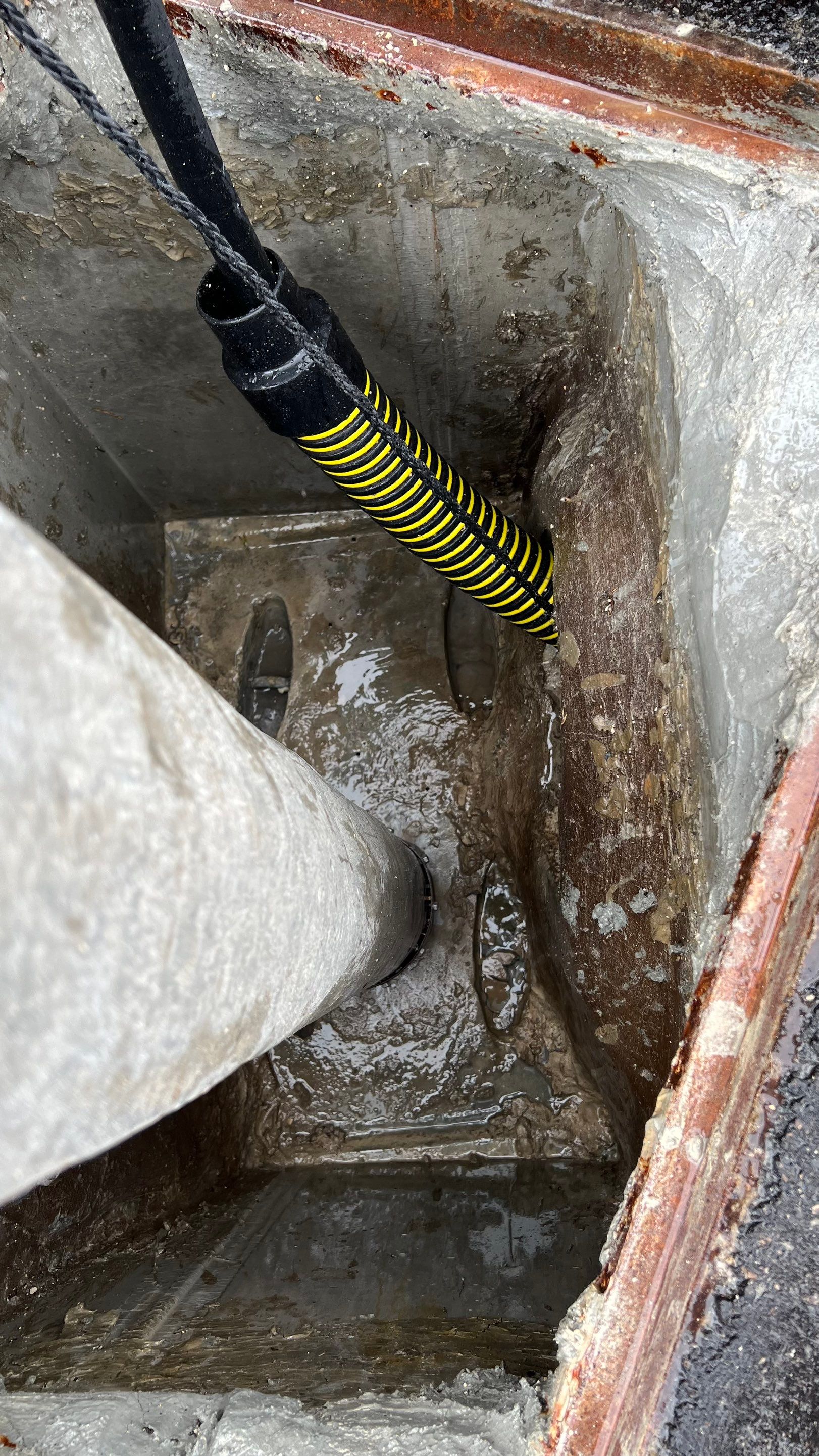 New Construction Storm Drain System Cleaning by APS Power & Water