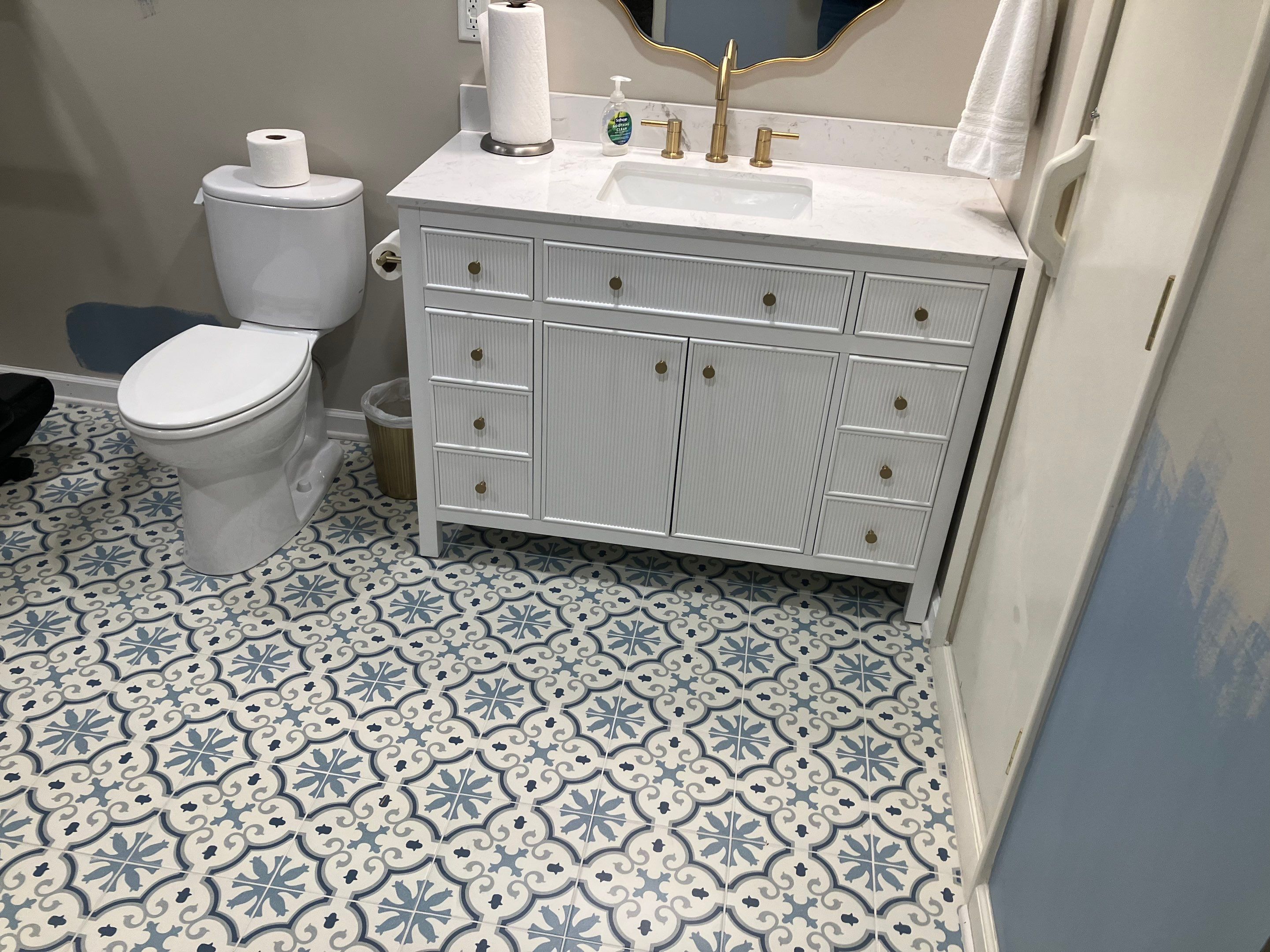 New Tile Shower and Bath Floors by Footprints Floors of Nashville