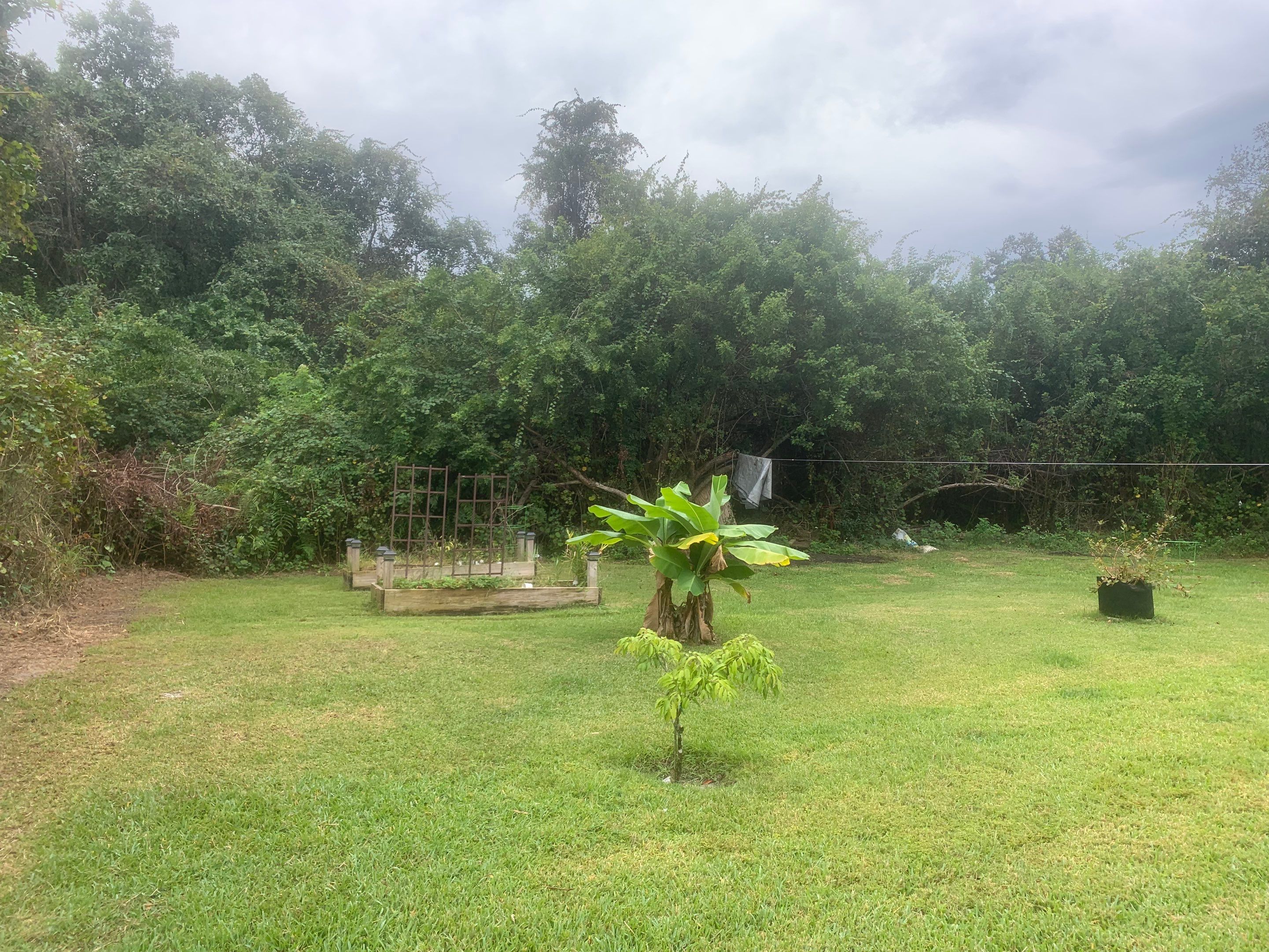 Ruskin, FL 6 ft. Tall White Vinyl Privacy with 4 ft. Picket Fence by Asap fence and gates, LLC