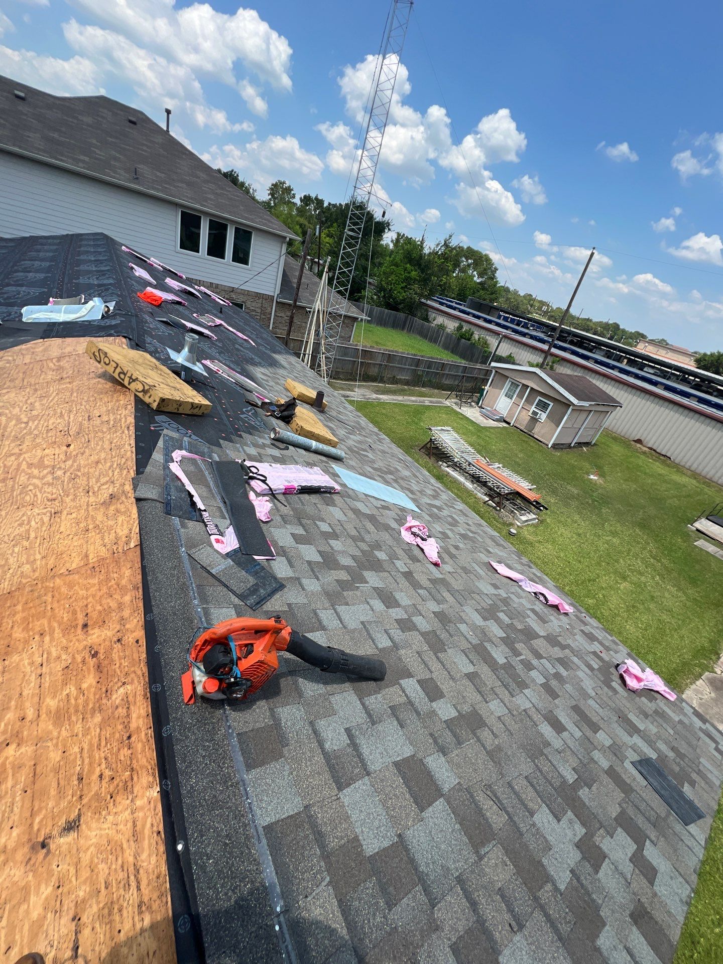 Residential Roofing Installation using Owen's Corning Duration (Lifetime) Shingles by Roof Repair Company