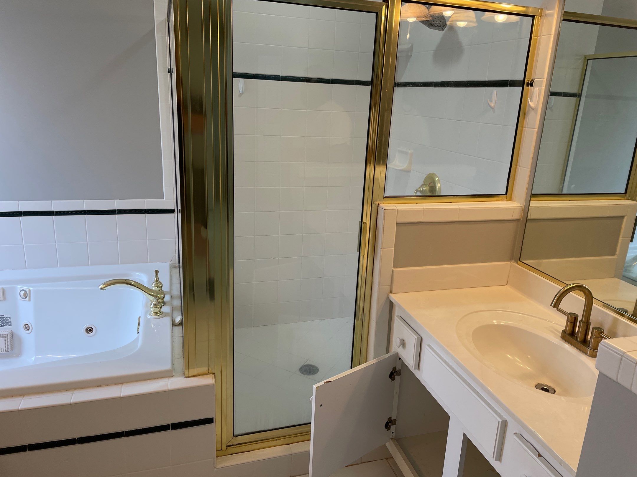 Bathroom Remodel using Schluter by Footprints Floors of Coastal Carolina