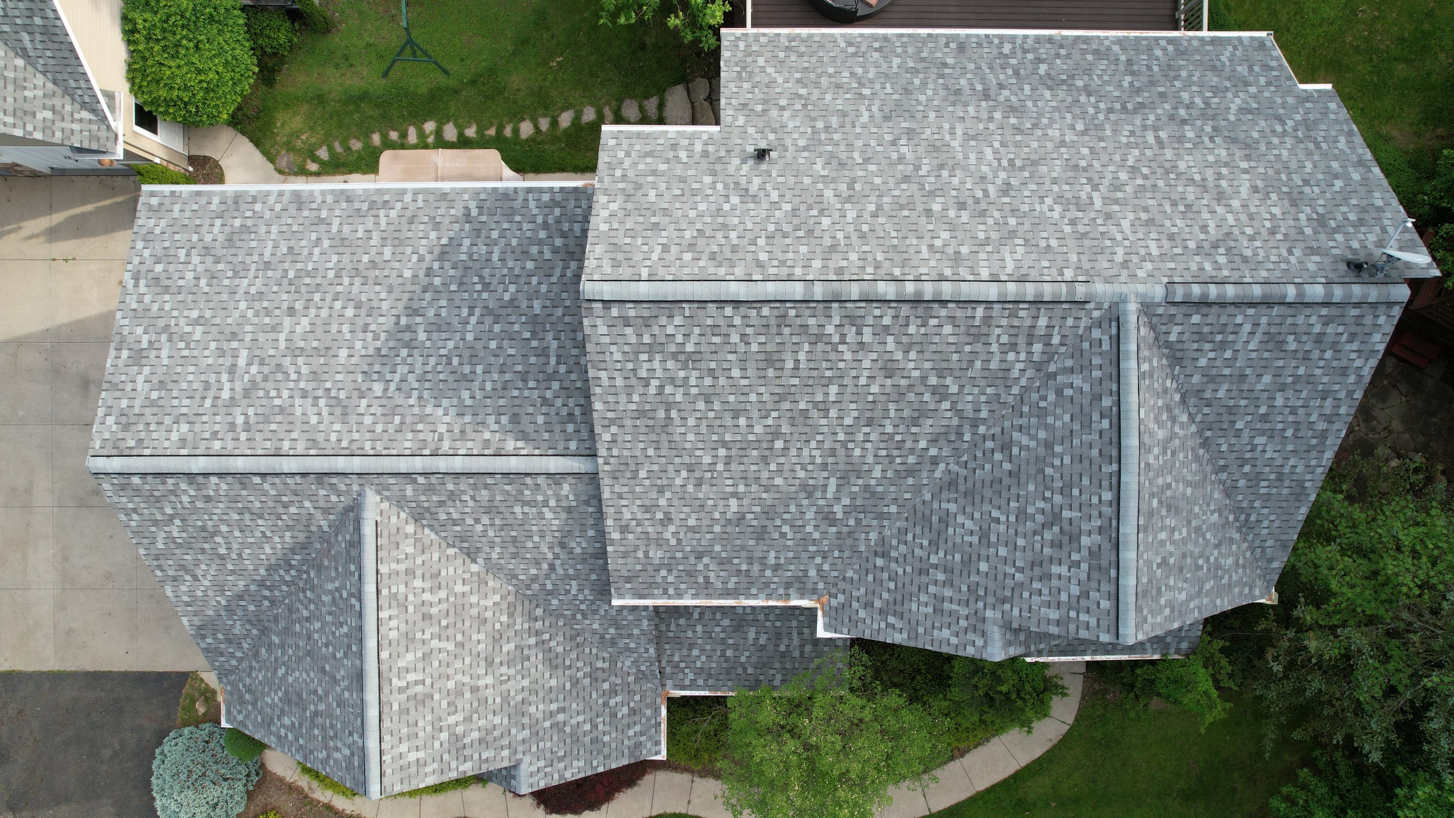 Atlas Pinnacle, Color, Coastal Granite, Drip Edge, Color, Black by Eagle Eye Roofing