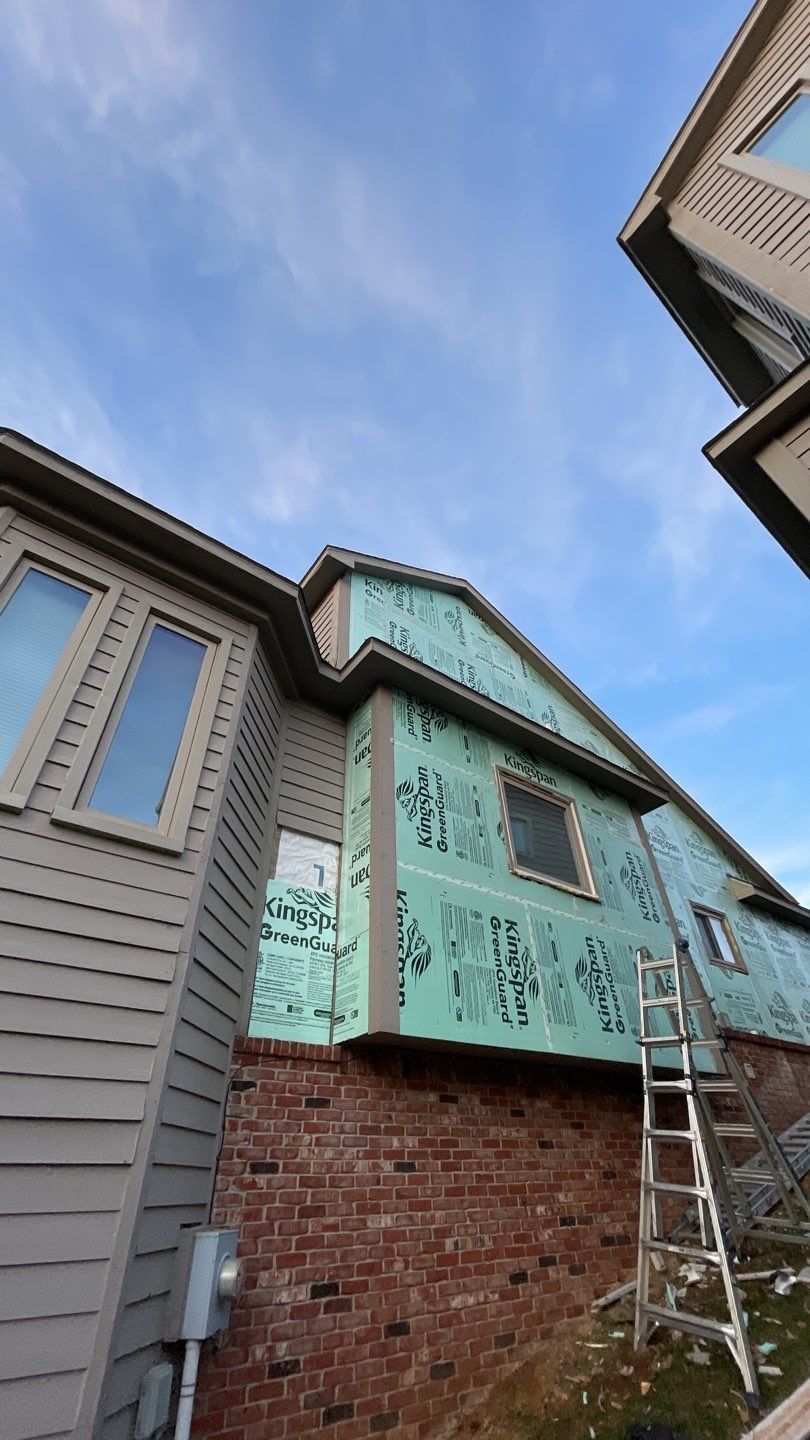 Siding Replacement using CertainTeed Monogram D5 Clapboard by 180 Contractors