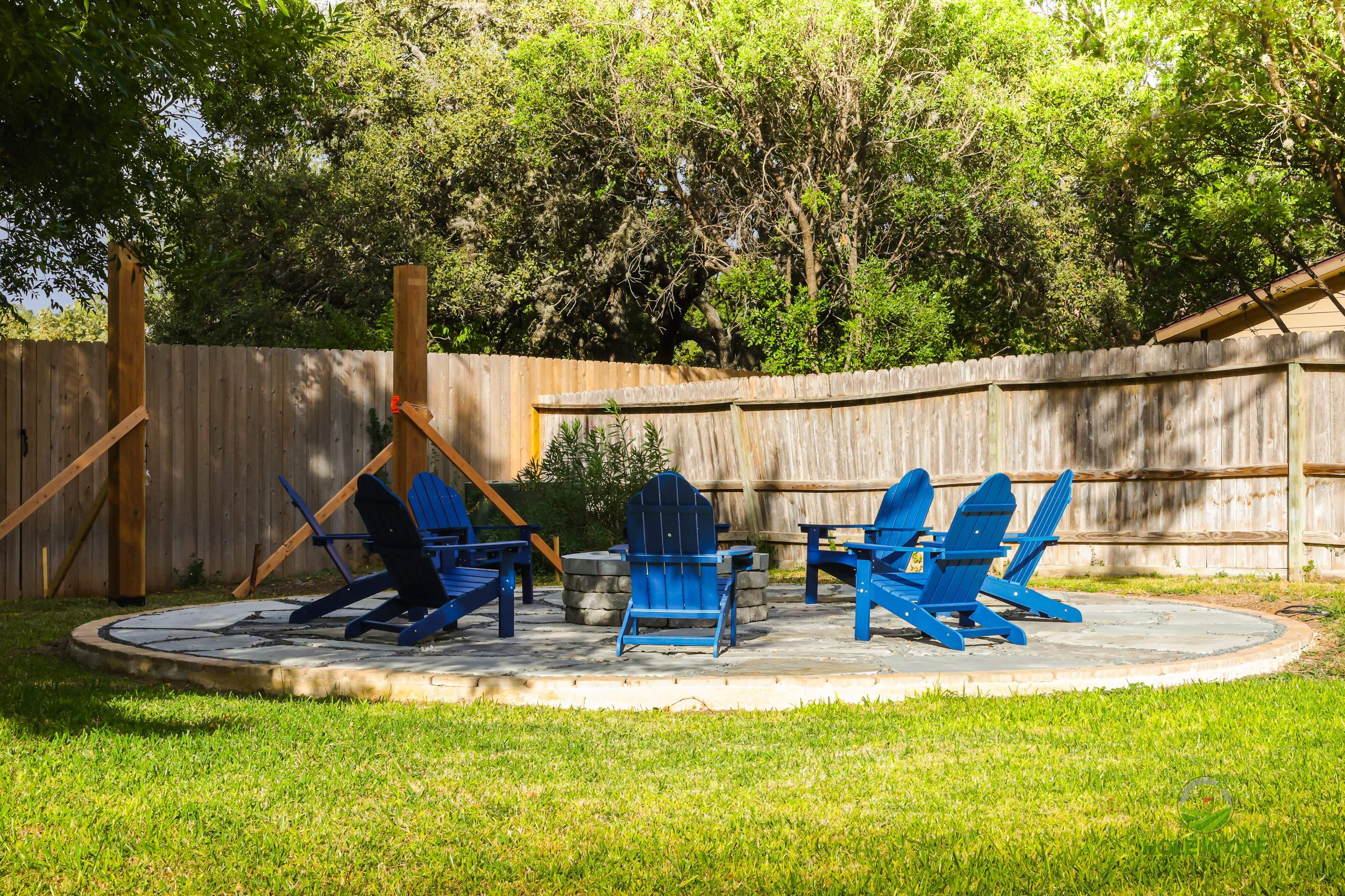 Camino Bandera, San Antonio Tx. by Hole In One Lawns, LLC