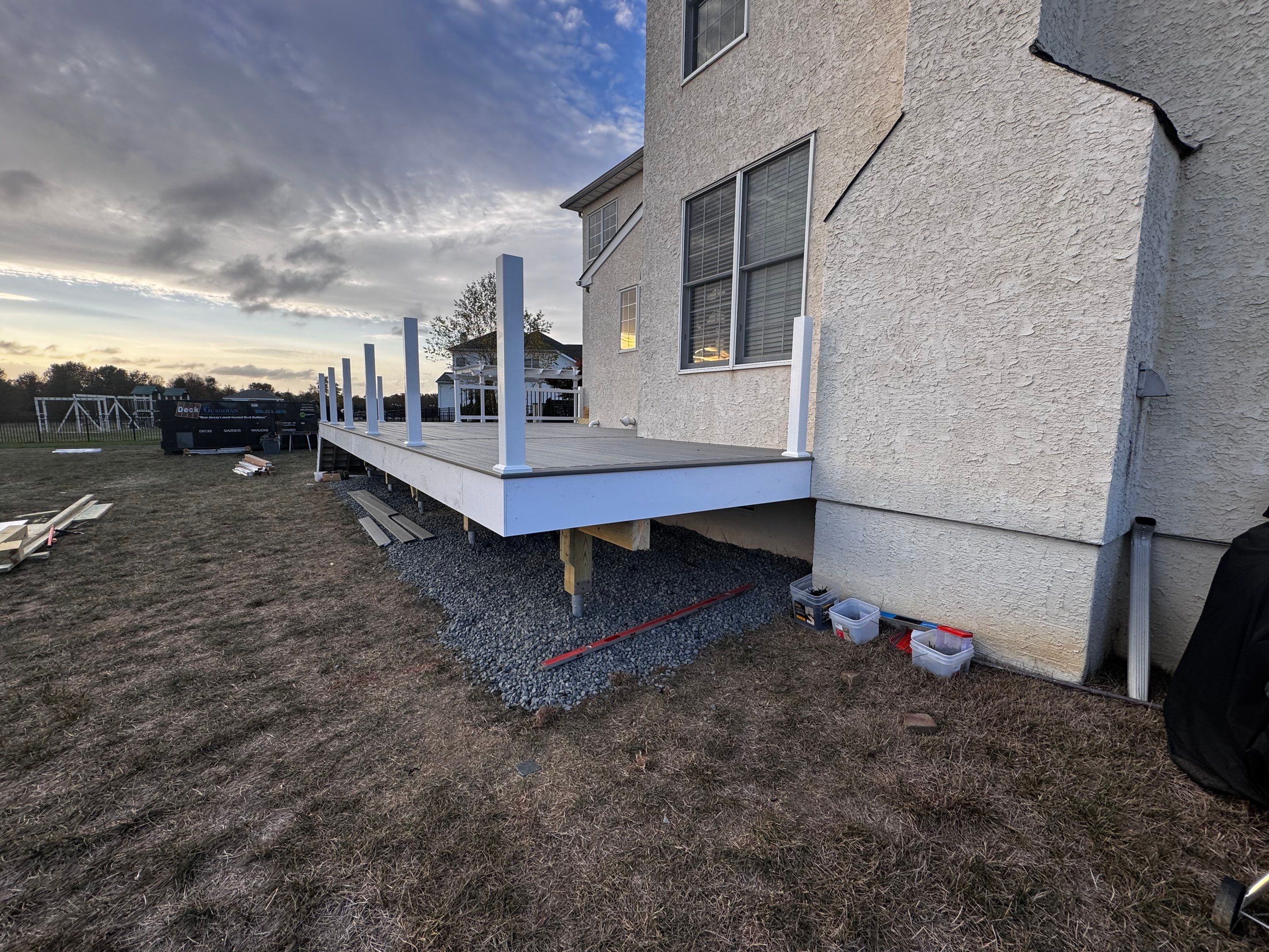 New Deck using Deckorators Venture - Color Saltwater by deck guardian