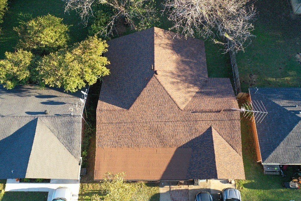 Cleburne, Tx - Reroof + Wood Rot Repairs by DT Roofing - Seth Wells