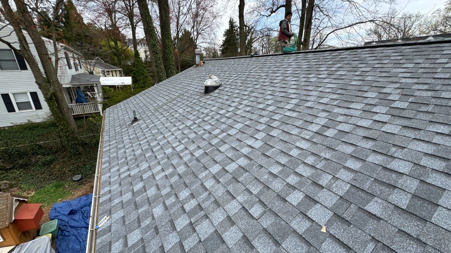 Falls Church Landmark Pro Roof in Max Def Pewter by RM Banning, Inc.