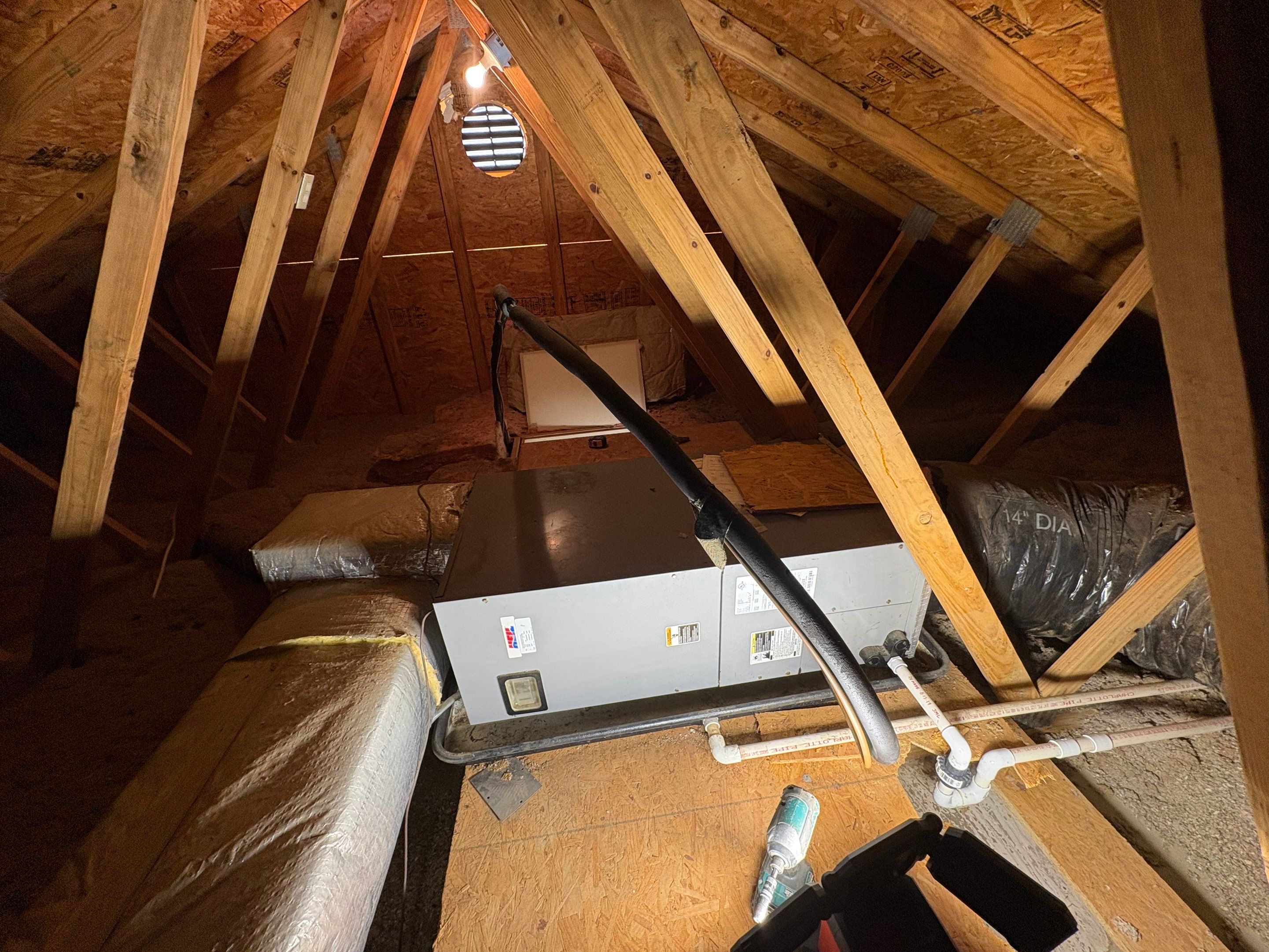 Amana Heat pump install in Woodstock by Elemental Heating and air conditioning LLC