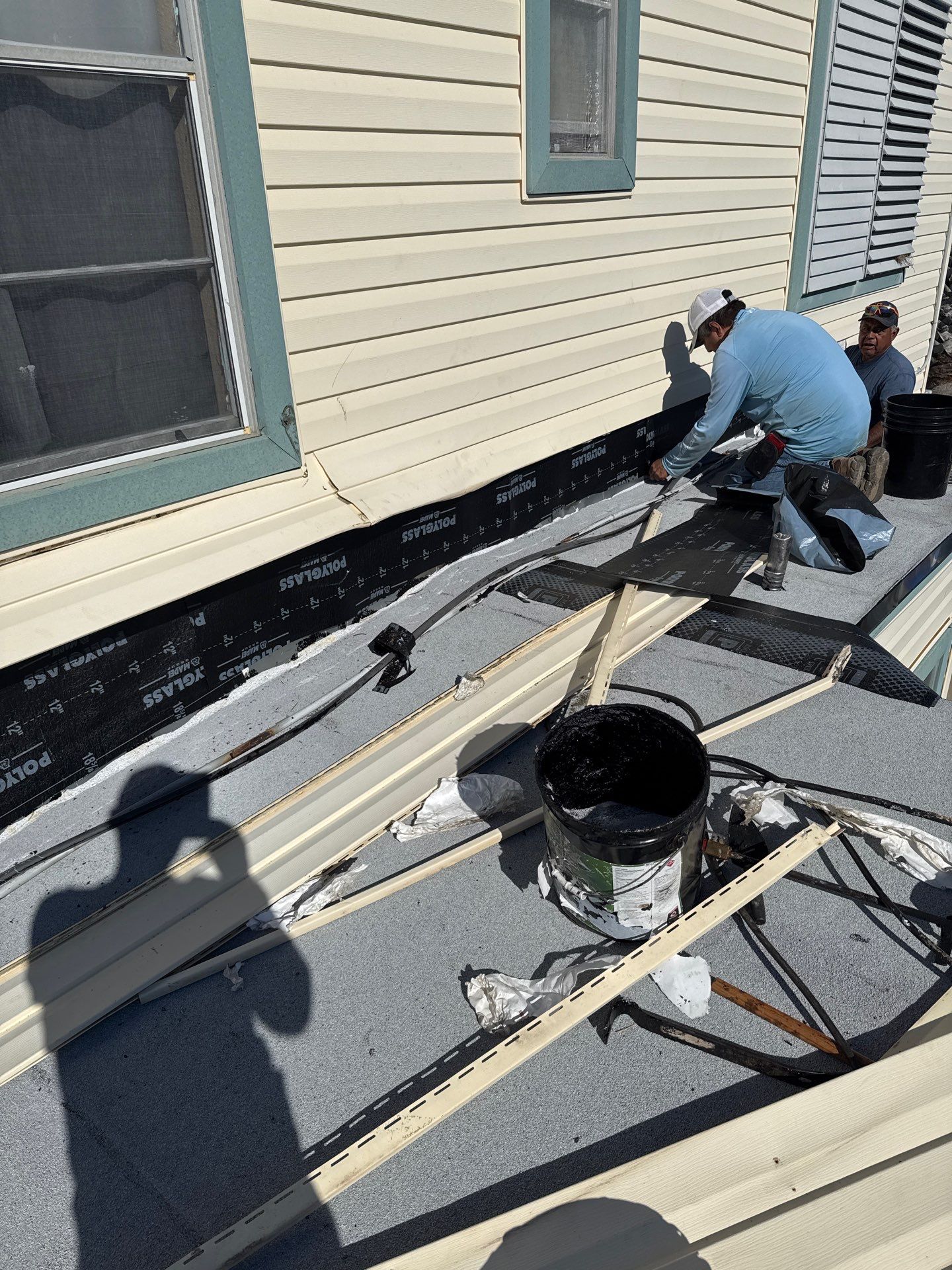 Mustang Island Flat Top by Bayfront Roofing and Construction