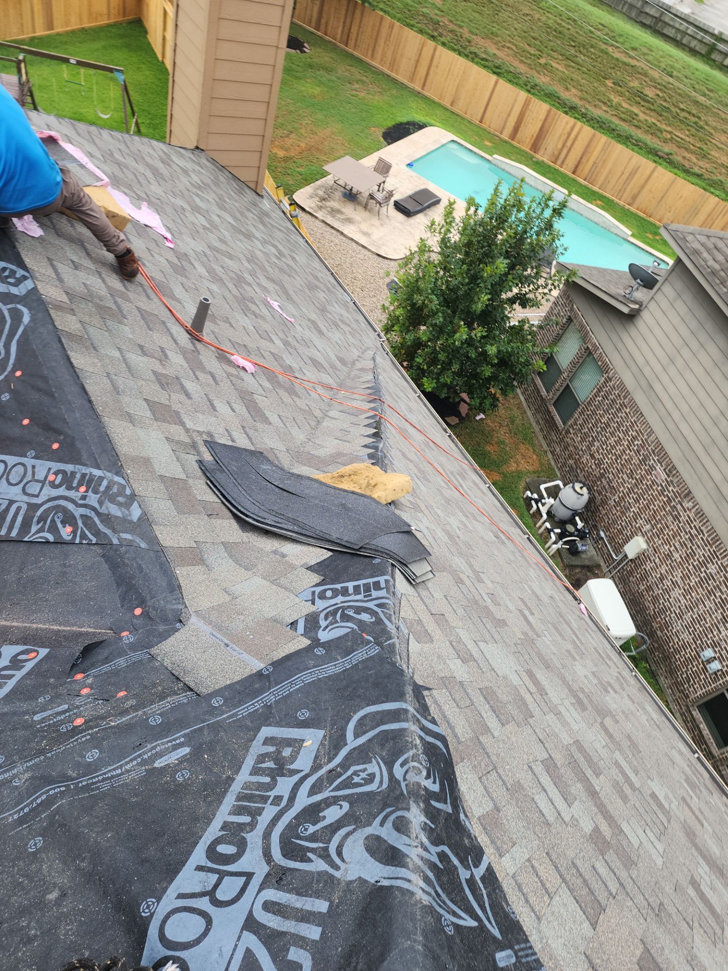 Residential Roofing Installation using Owen's Corning Duration (Lifetime) Shingles by Roof Repair Company
