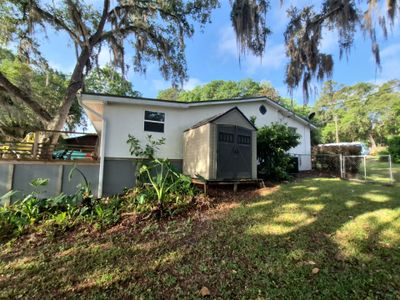 Professional Metal Roof and Stucco Cleaning in Silver Springs