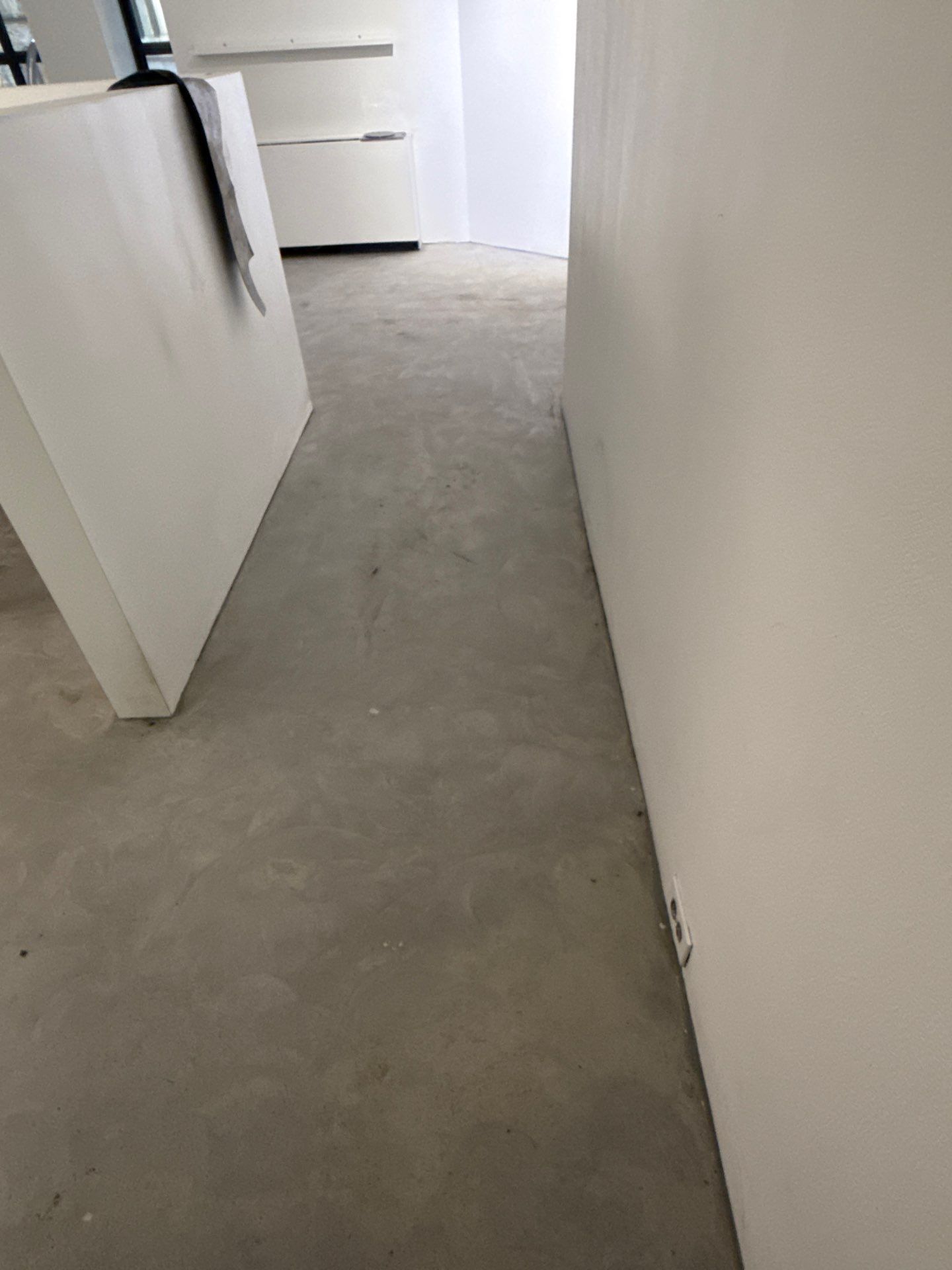 Grind off 20 layers of Paint Project in Pittsburgh by Floors in a Day, Inc