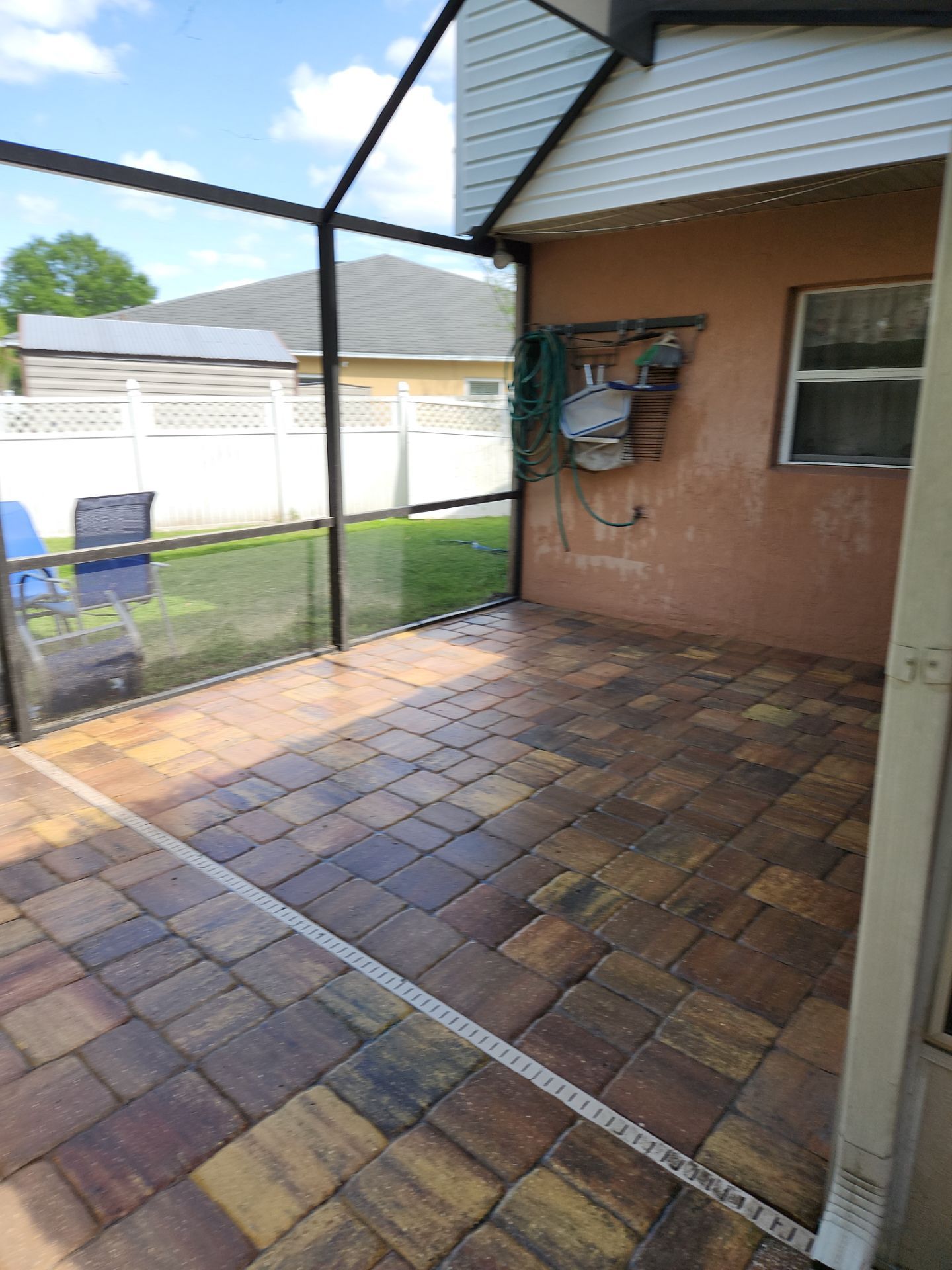 Lanai  using Concrete Sealant by DuraSeal
