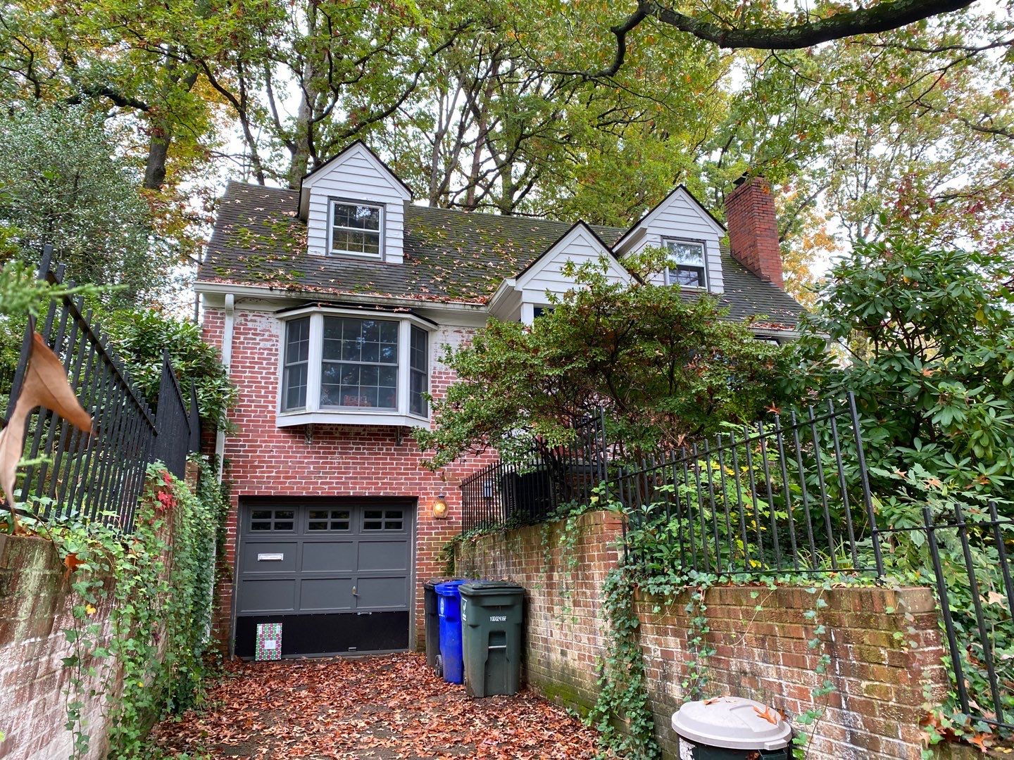 Arlington: CertainTeed Landmark Pro Designer Shingles in Max Def Shenandoah by RM Banning, Inc.