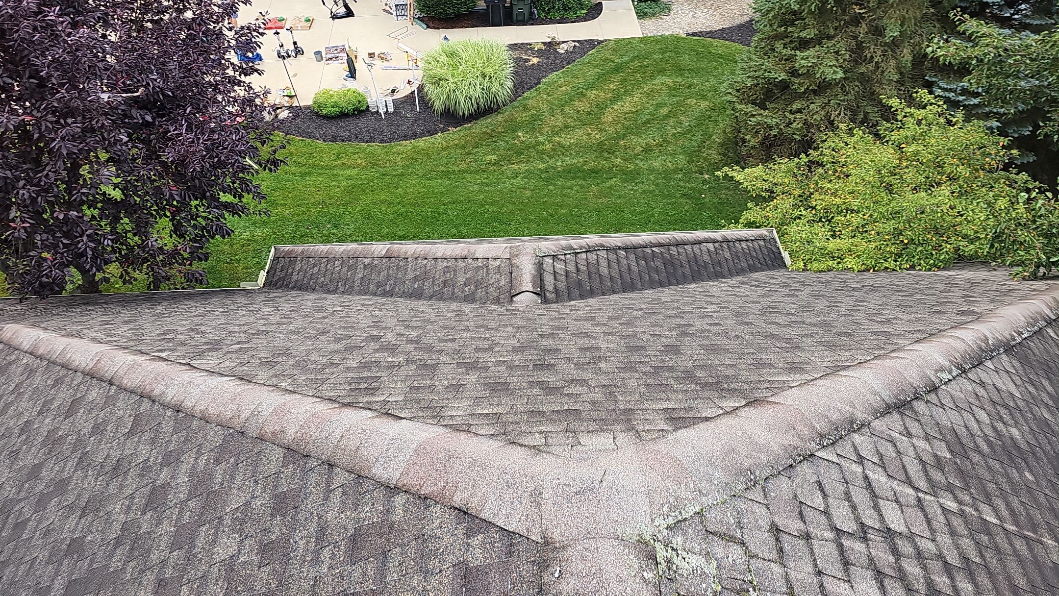 ATLAS PINNACLE COLOR: WEATHERED WOOD by Eagle Eye Roofing
