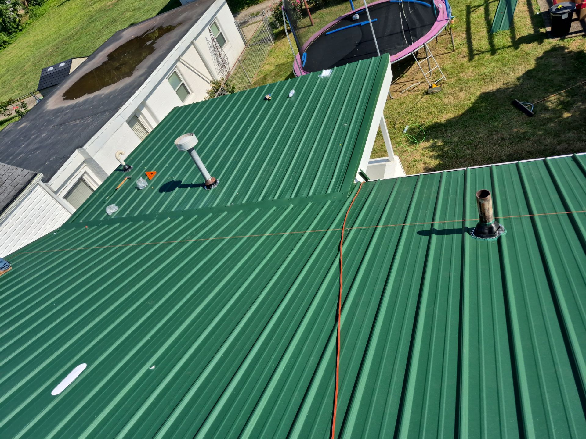 Charleston WV Lifetime Metal Roof Installation – Durable, Energy-Efficient Roofing System by Mr. Roofer