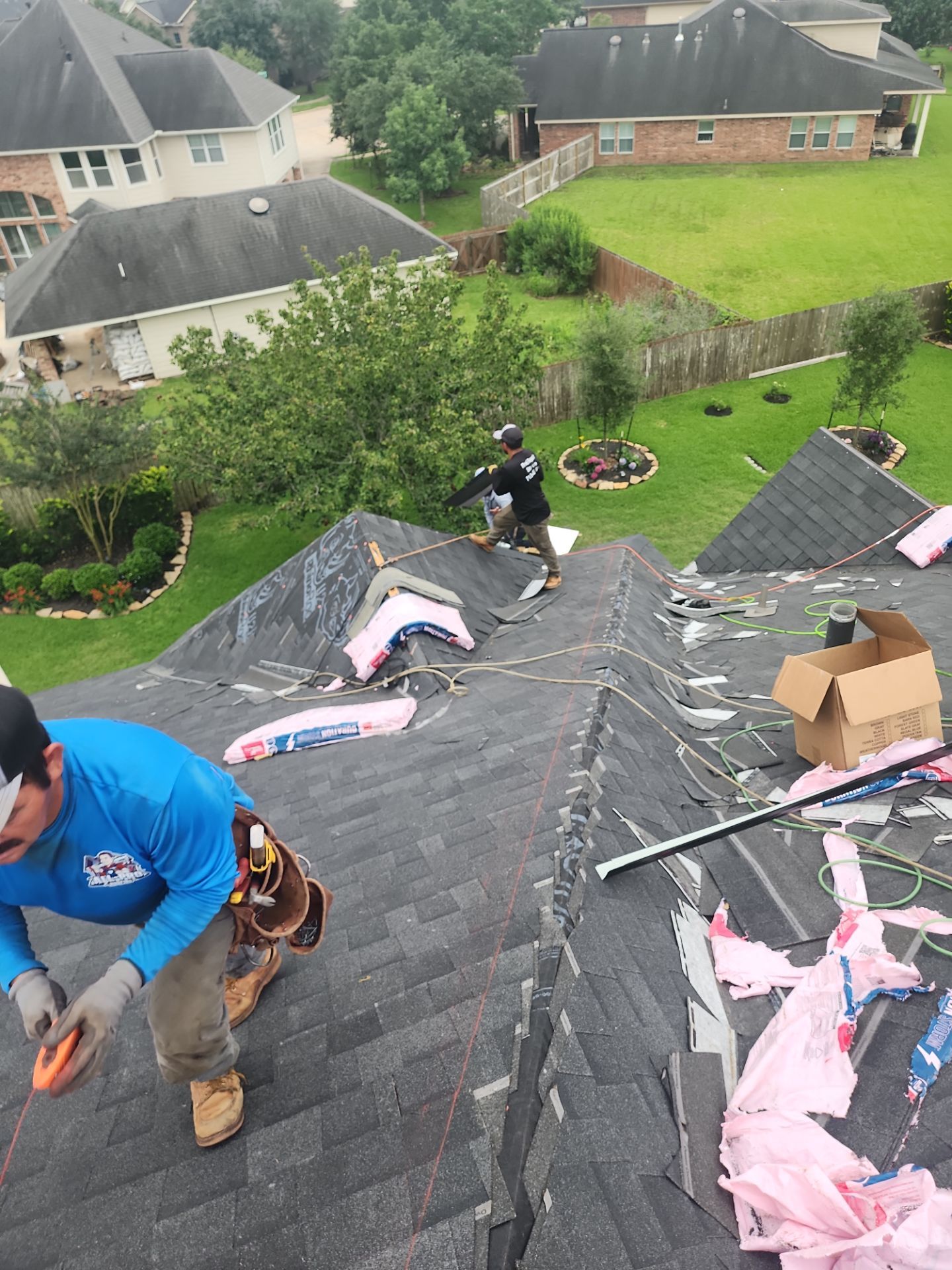 Residential Roofing Installation using Owen's Corning Duration (Lifetime) Shingles by Roof Repair Company