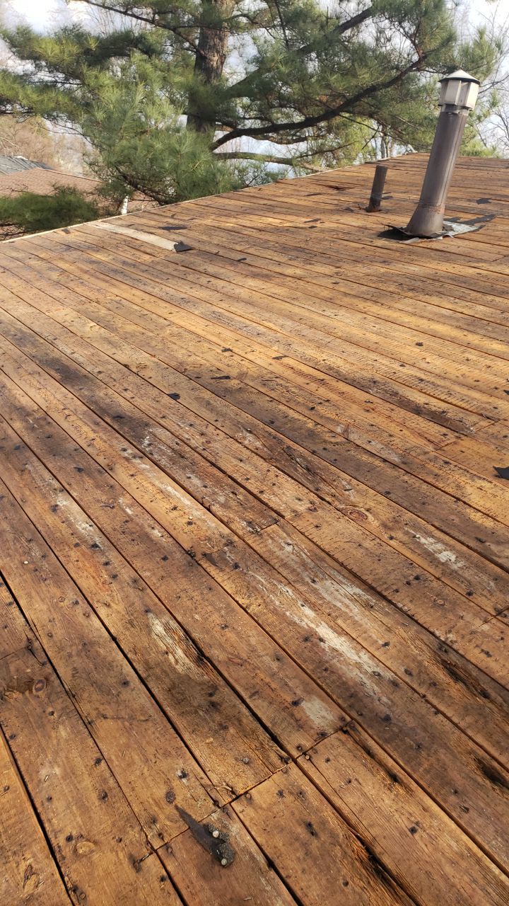 Fairfax: CertainTeed Landmark Pro Designer Shingles in Max Def Charcoal Black by RM Banning, Inc.