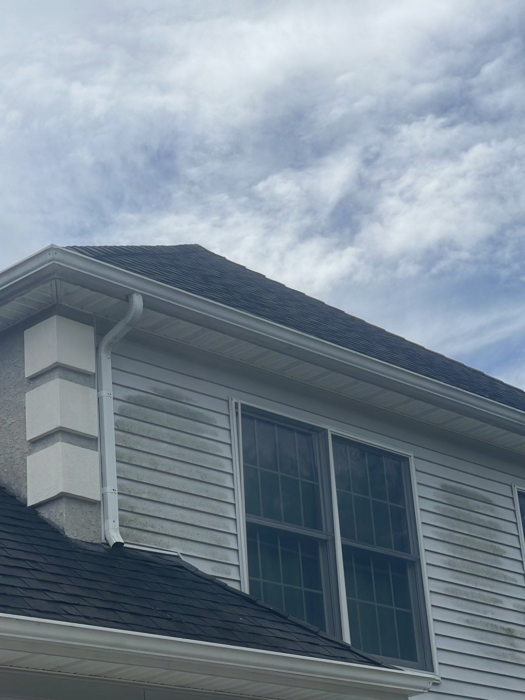 Roof Wash & House Wash by SJ Exterior