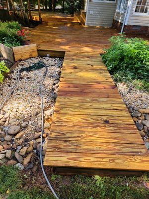 Deck using Wood Sealant