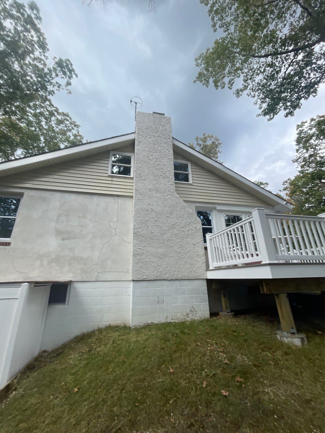 Residential House SoftWash + using High Pressure rinse by SJ Exterior