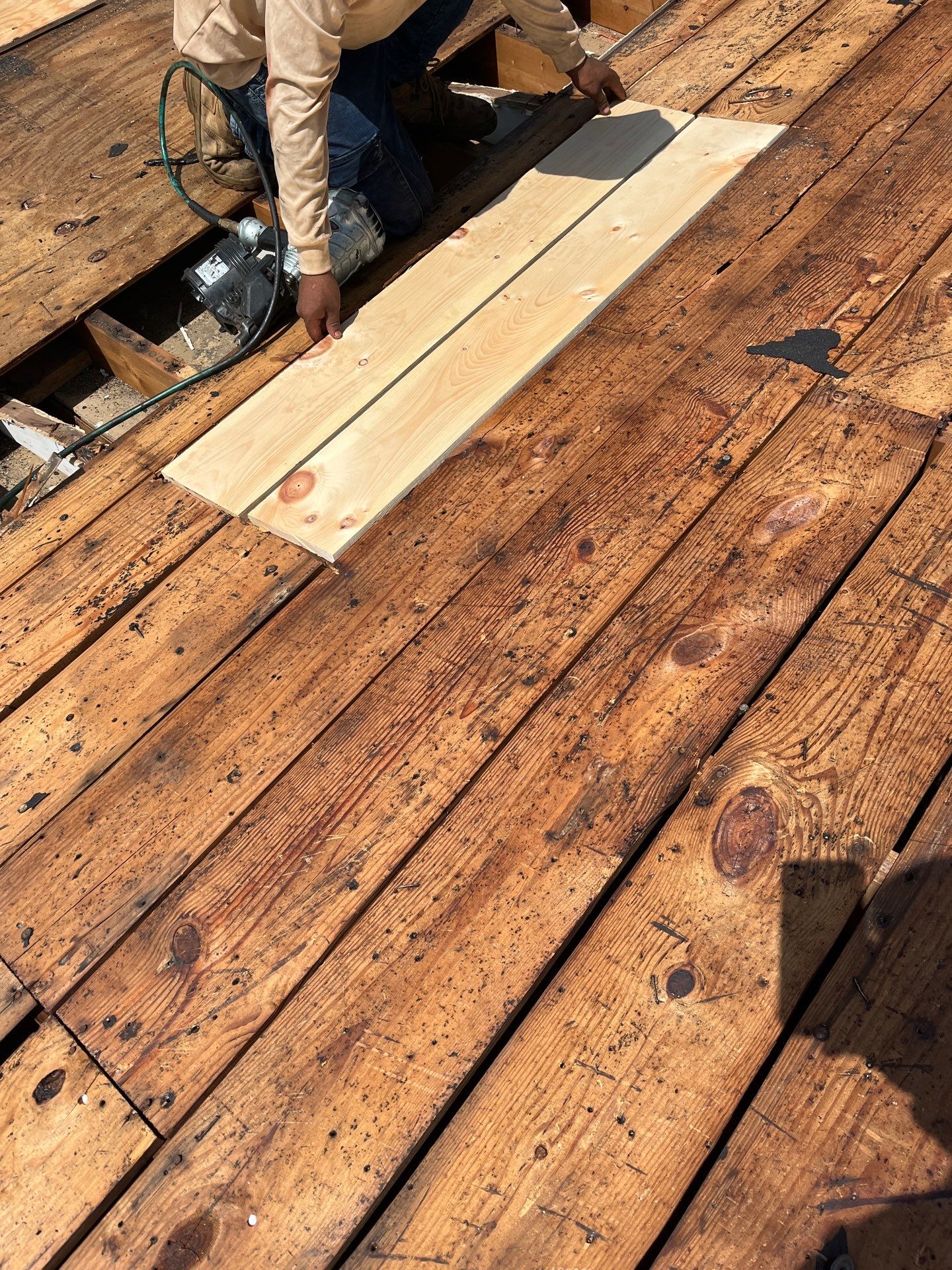 Project in St. Petersburg 33711 by Mitchell Roofing Company LLC 