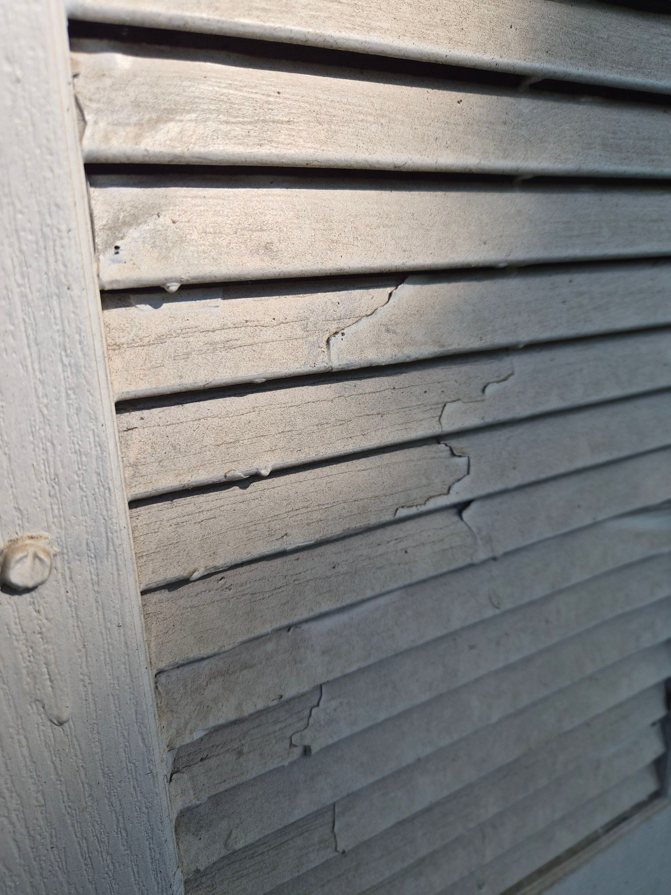 From Gray to Modern White: Exterior Repaint in Tyler, TX by Quality Coats Painting