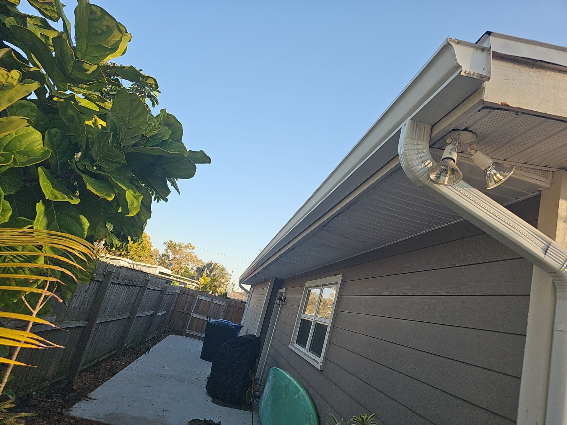 Project in St. Petersburg 33710 by Mitchell Roofing Company LLC
