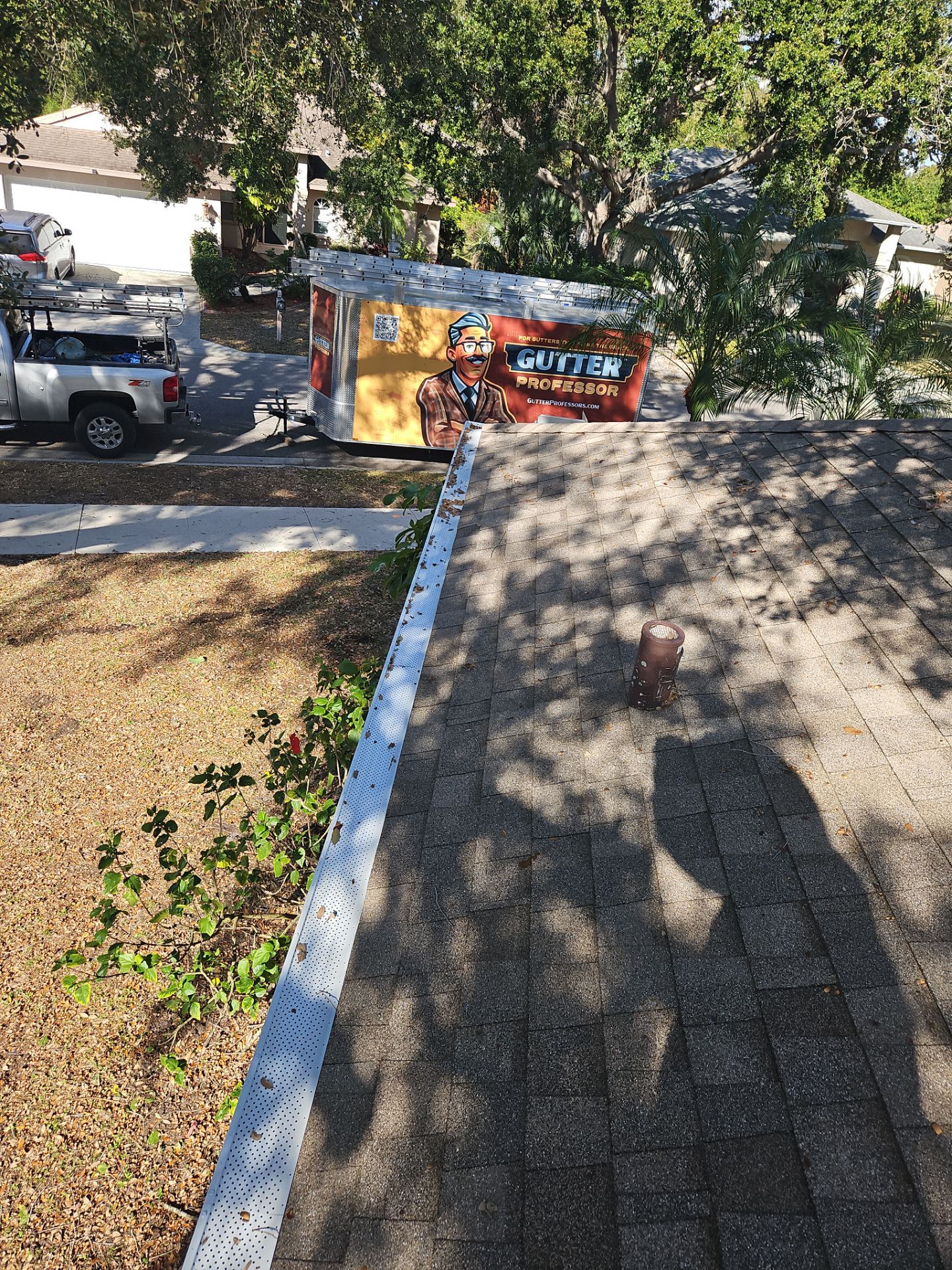 Seamless Aluminum Gutter Installation using 6 Inch Seamless Gutters in Sarasota FL by Gutter Professors