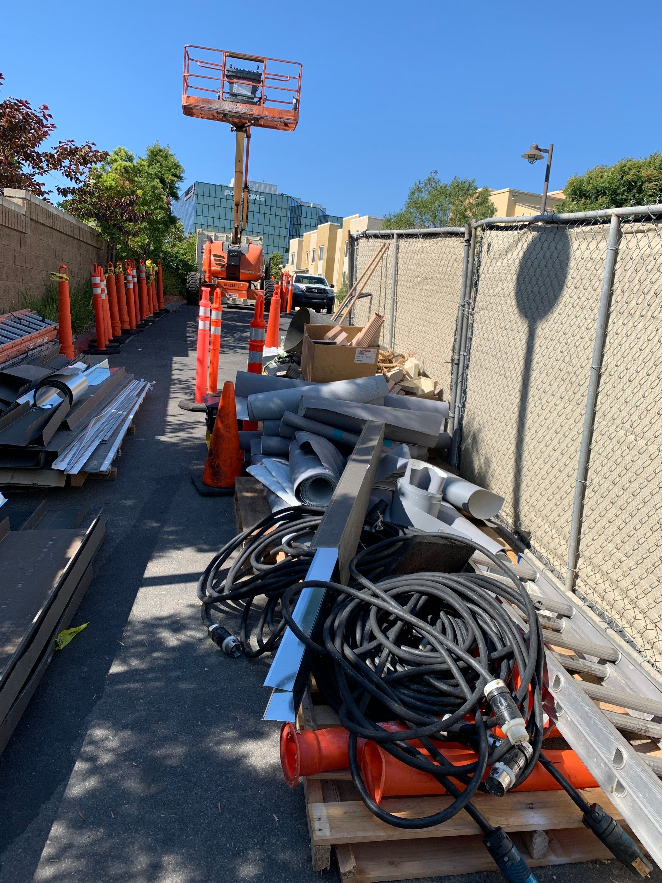 360 @ EL SEGUNDO by LA Roof Systems Corporation