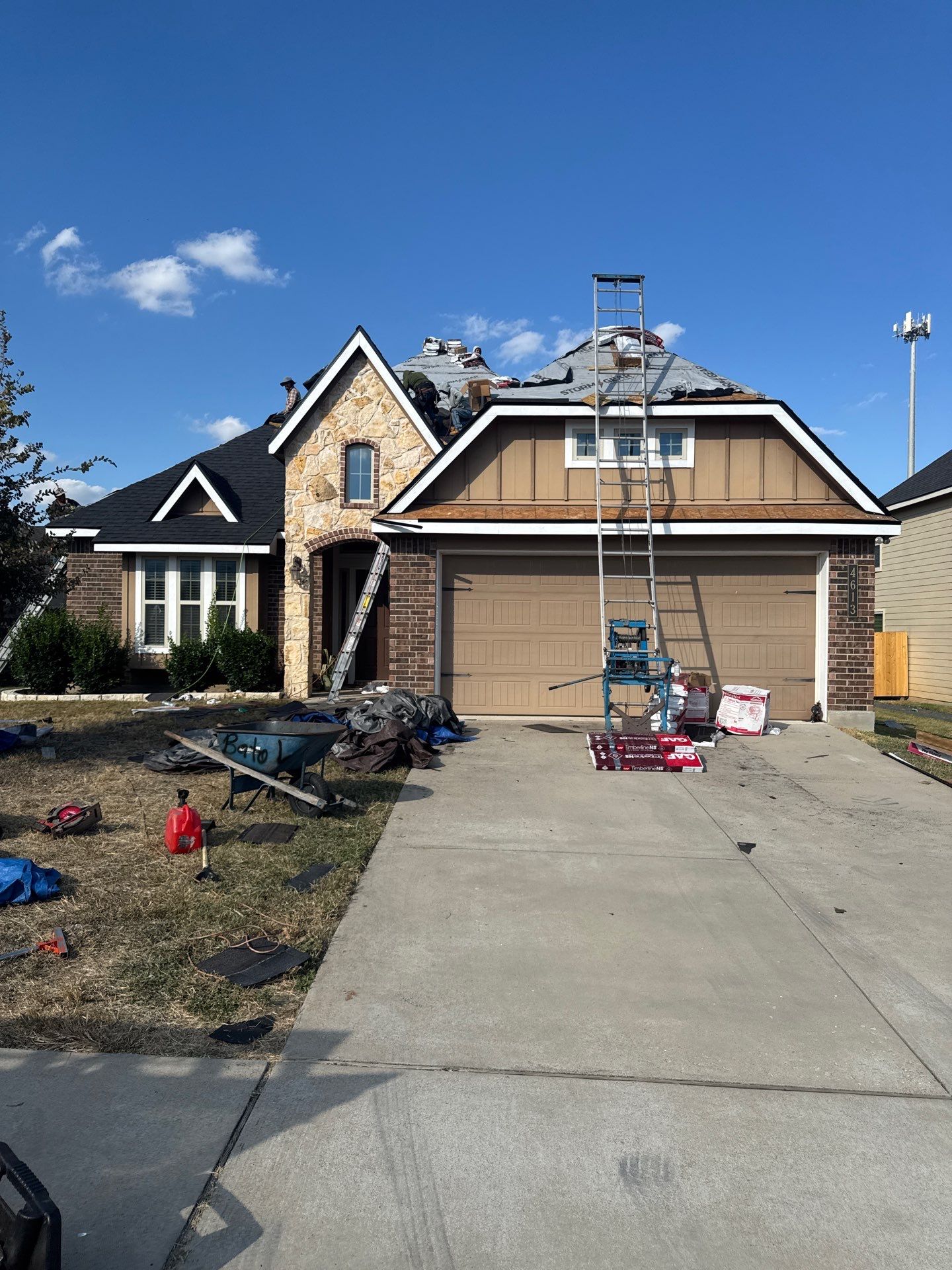 Residential Roof Replacement using GAF NATURAL SHADOW - CHARCOAL by Elite Roofing LLC