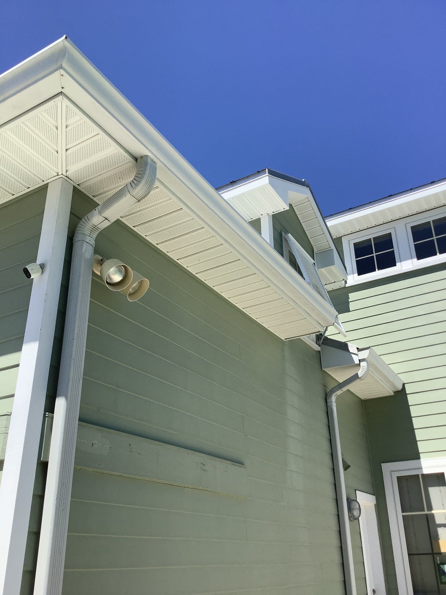 Gutter Cleaning Service in Sarasota FL by Gutter Professors