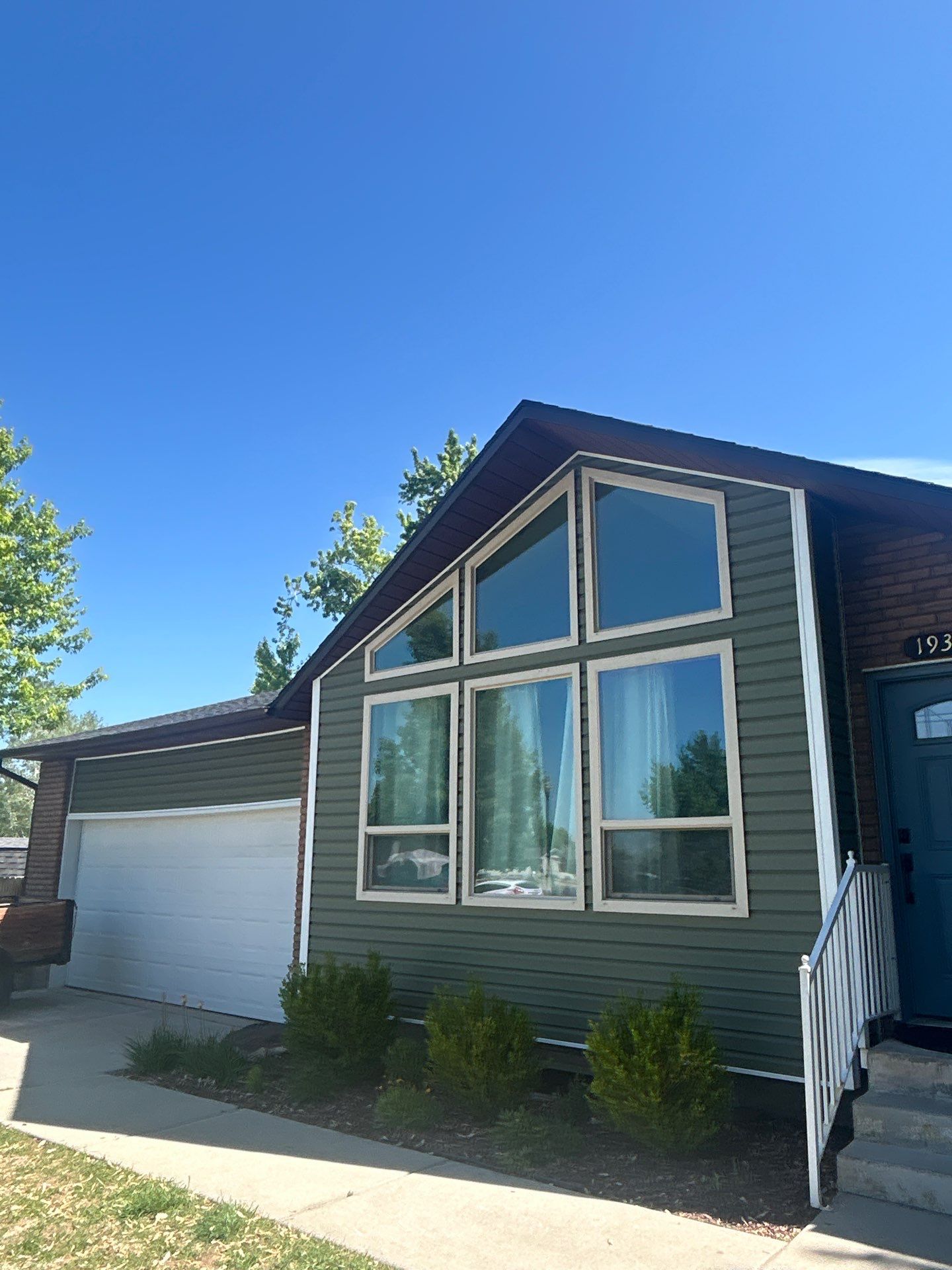 Orem | Premium Vinyl Upgrade & Hardie Accents | Musket Brown & Arctic White by Ideal Siding Utah