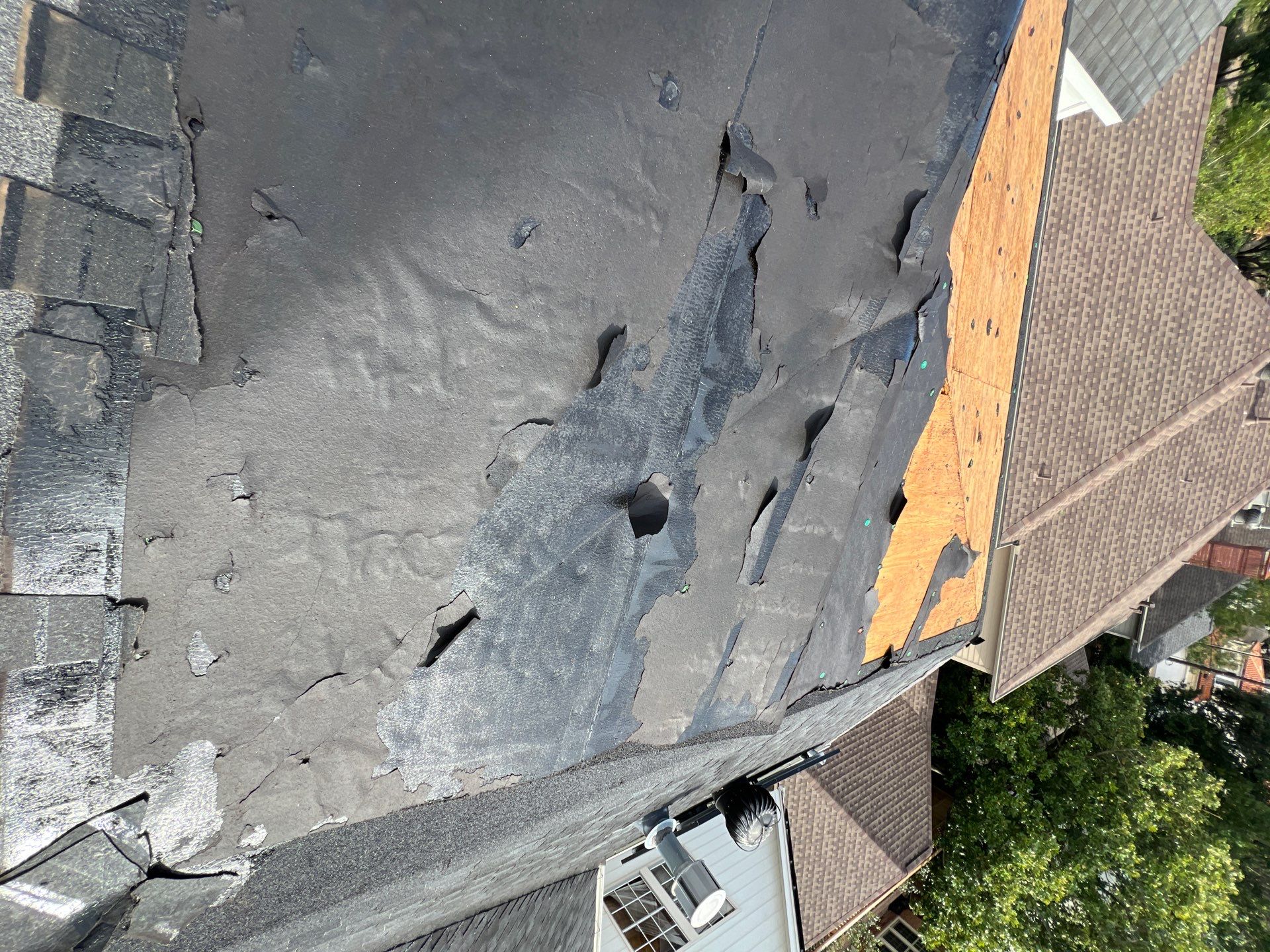 Residential Roofing Installation using Owen's Corning Duration (Lifetime) Shingles by Roof Repair Company