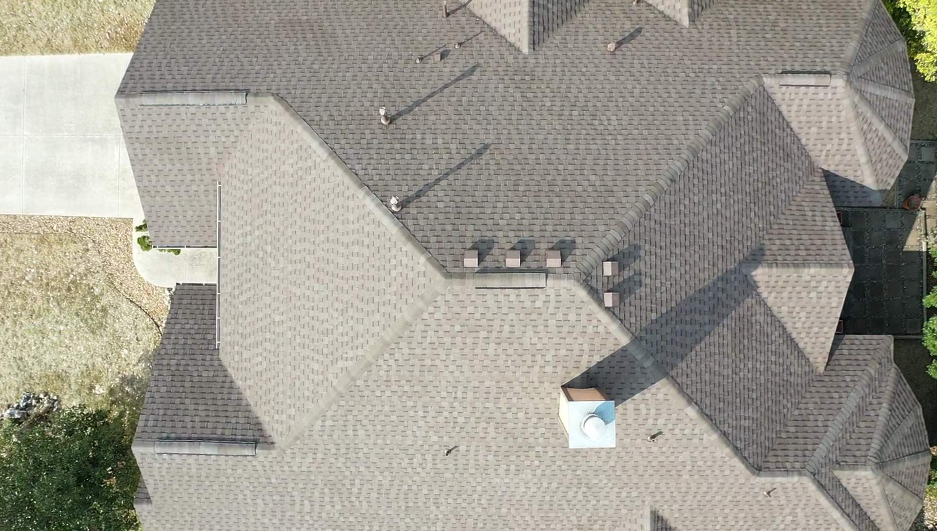 Residential Roof Replacement using Pinnacle Pristine 30 Year Laminate Shingles by Premier Roofing and Contracting