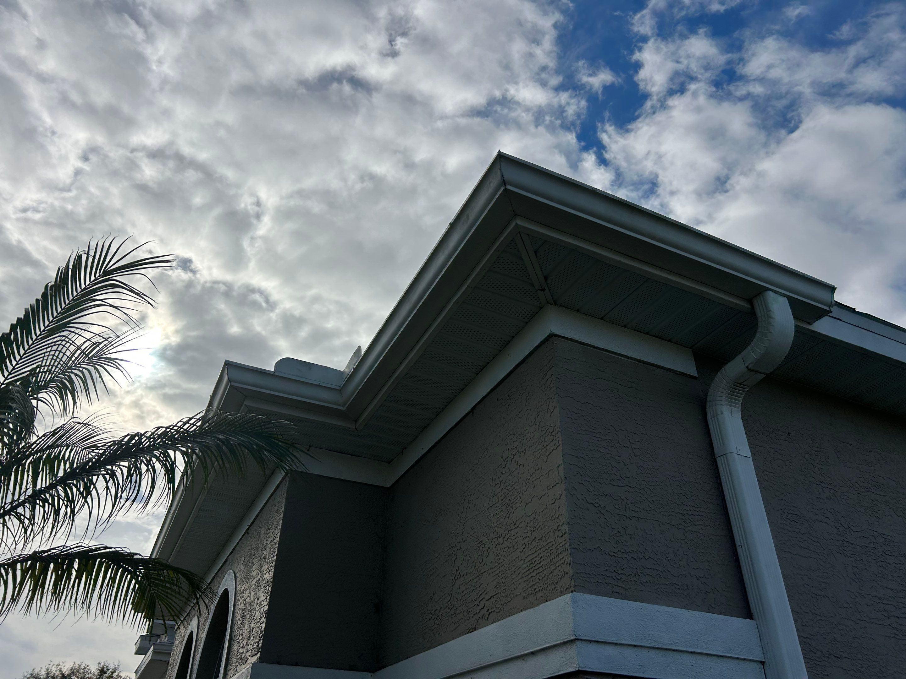Replace All Existing Soffit in Sarasota FL by Gutter Professors
