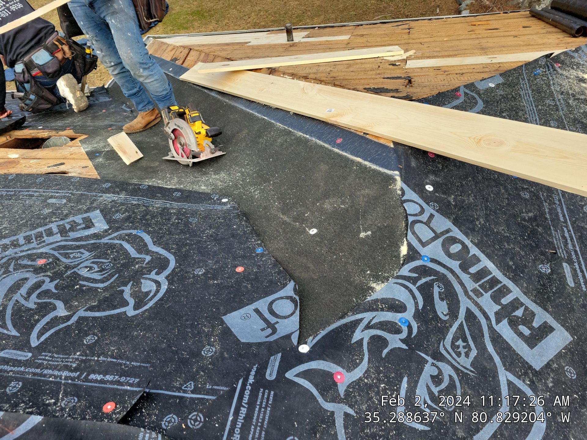 Charlotte- Williamsburg Gray by Merritt Roofing LLC