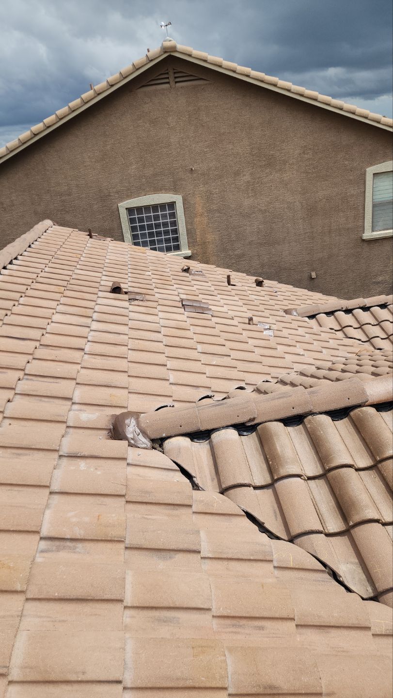 Brown Blend Concrete Tile by Reimagine Roofing