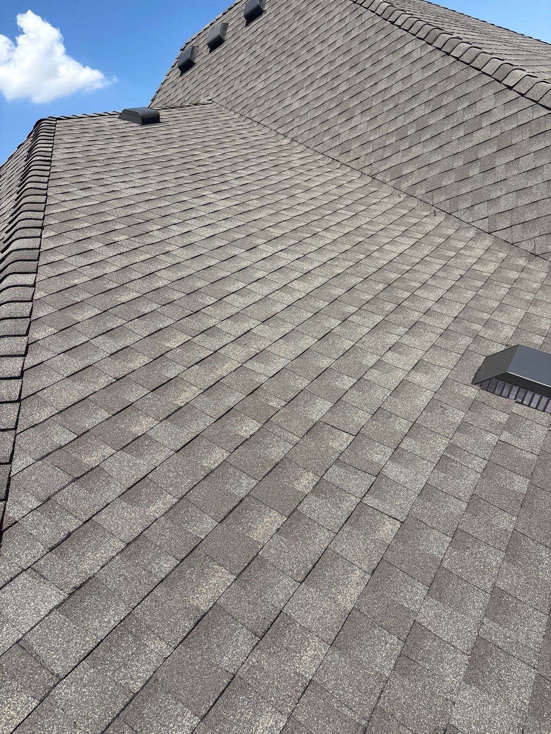 GAF Natural Shadow - Weathered Wood by Elite Roofing LLC