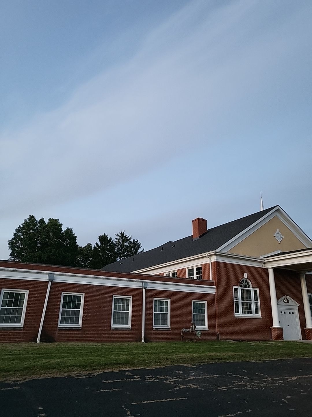 ATLAS PINNACLE COLOR: BLACK PRISTINE by Eagle Eye Roofing