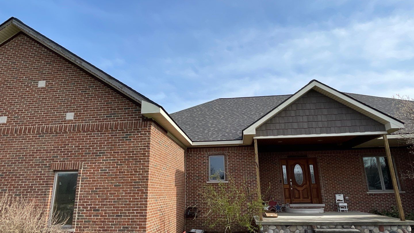 Siding Replacement using CertainTeed Landmark by 180 Contractors