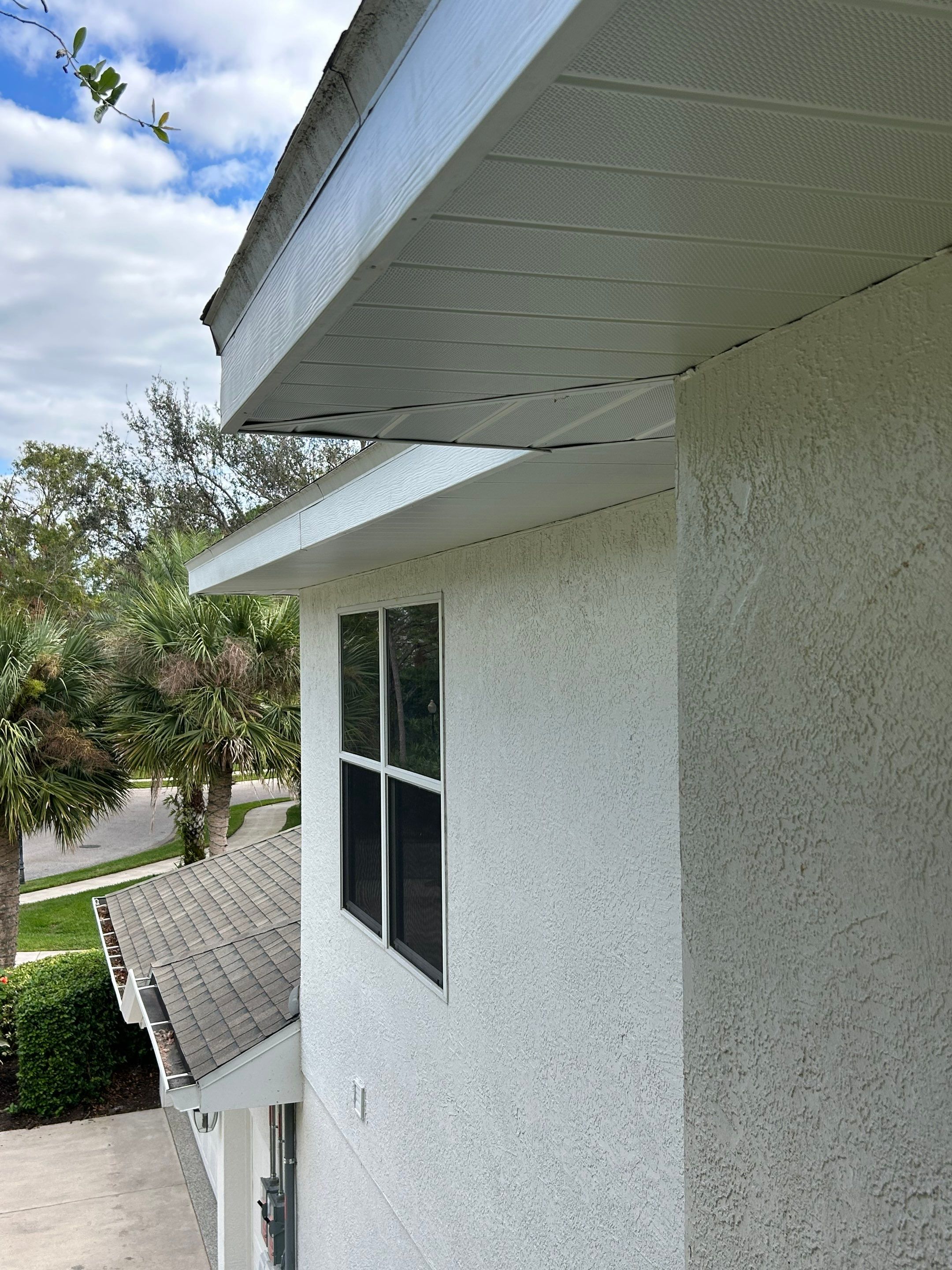 Soffit and Fascia Replacement in Sarasota FL by Gutter Professors