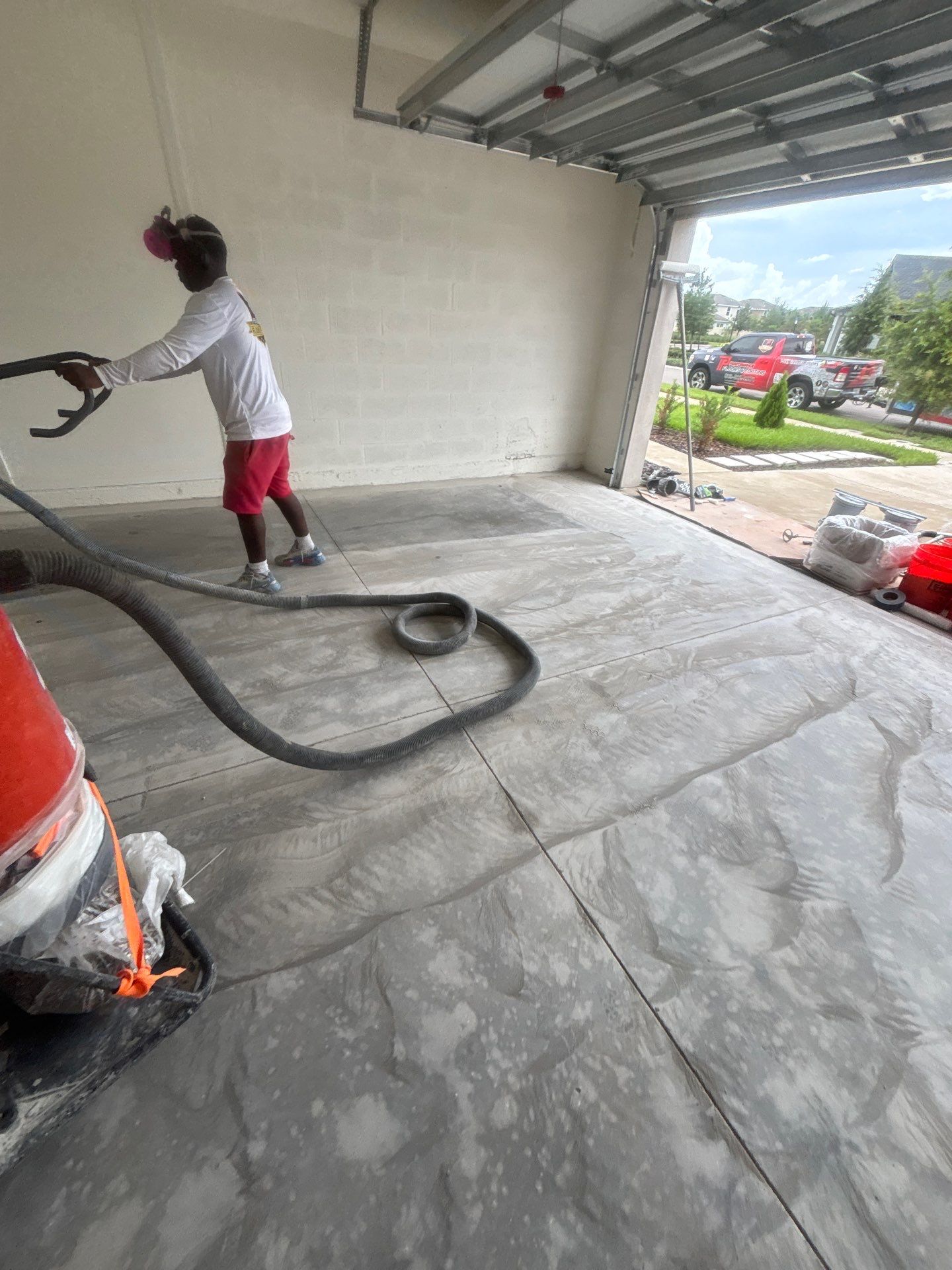 Flake Epoxy Garage Floor Coating System in Zephyrhills by Performance Floors & Coating